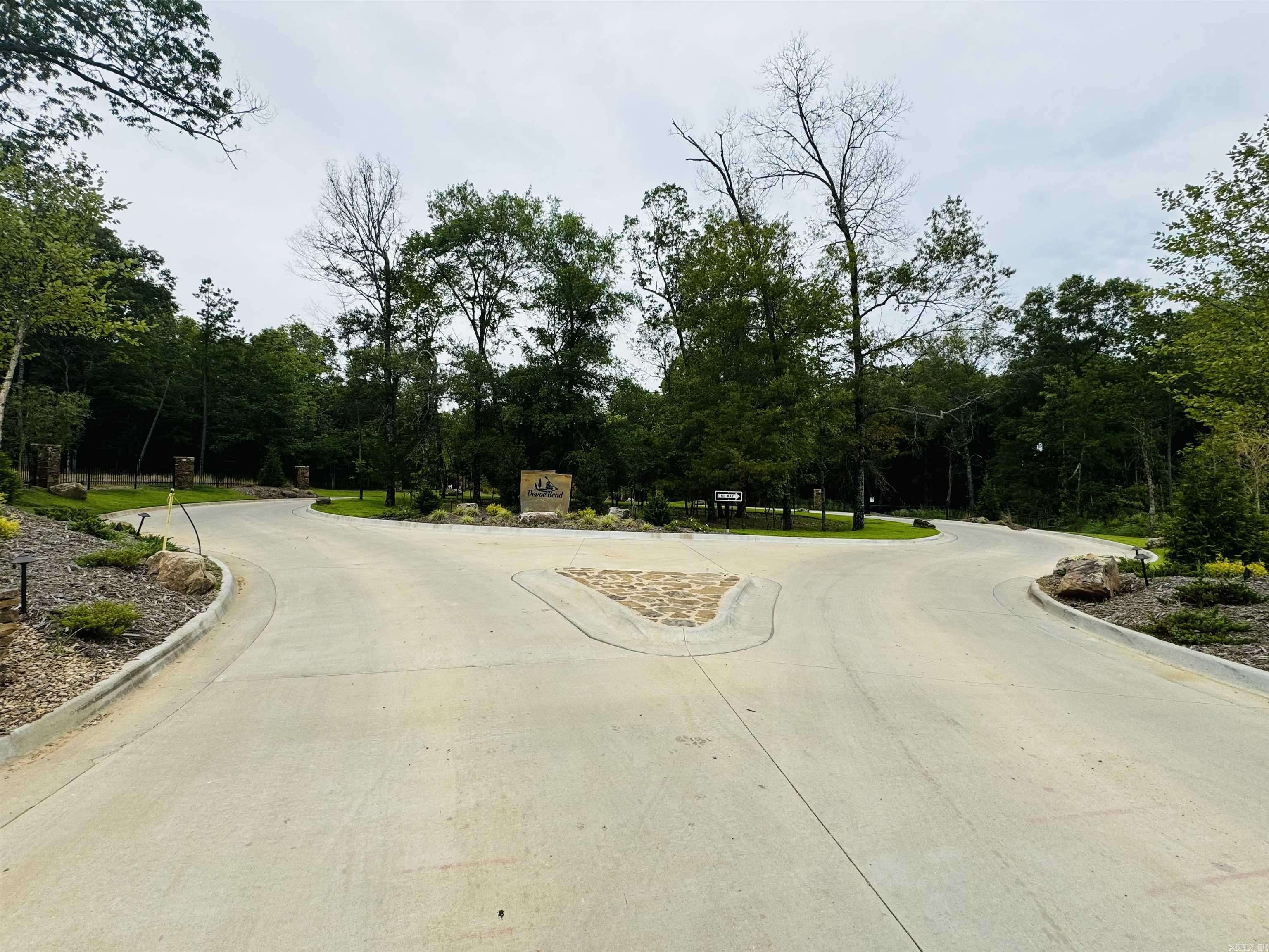 Maumelle, AR 72113,102 SHAGBARK TRAIL