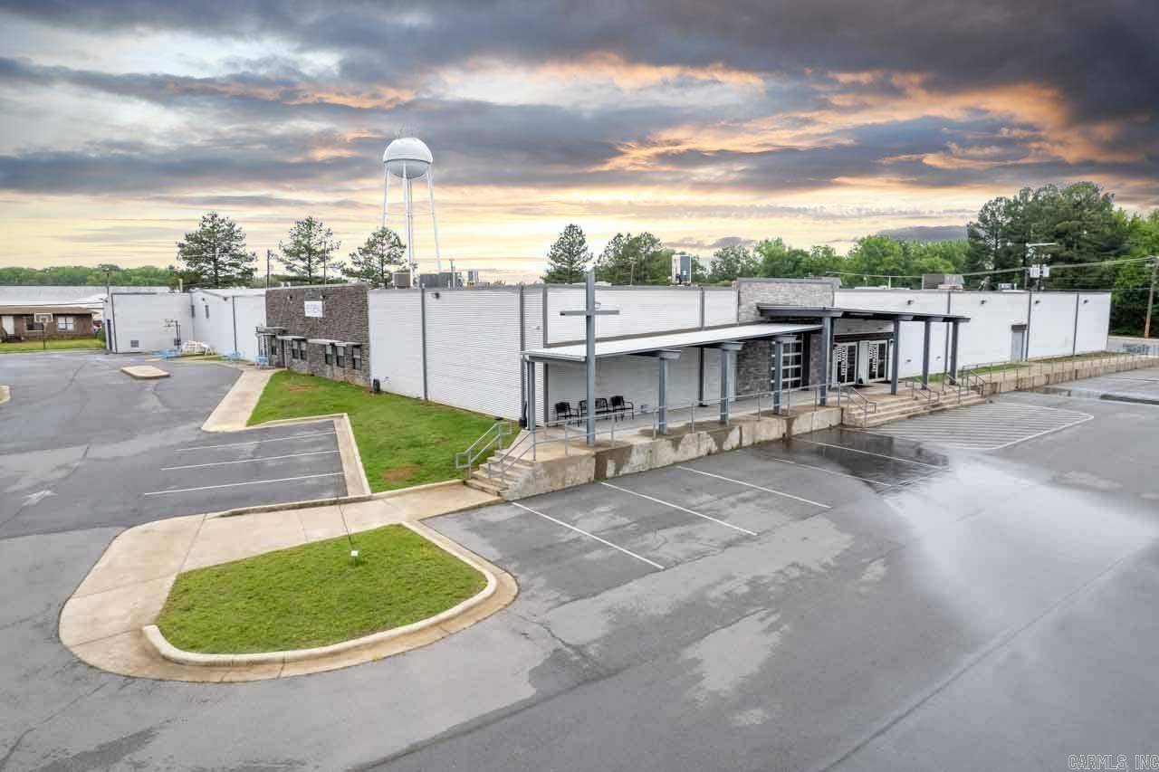 Cabot, AR 72023,1122 S 2nd Street