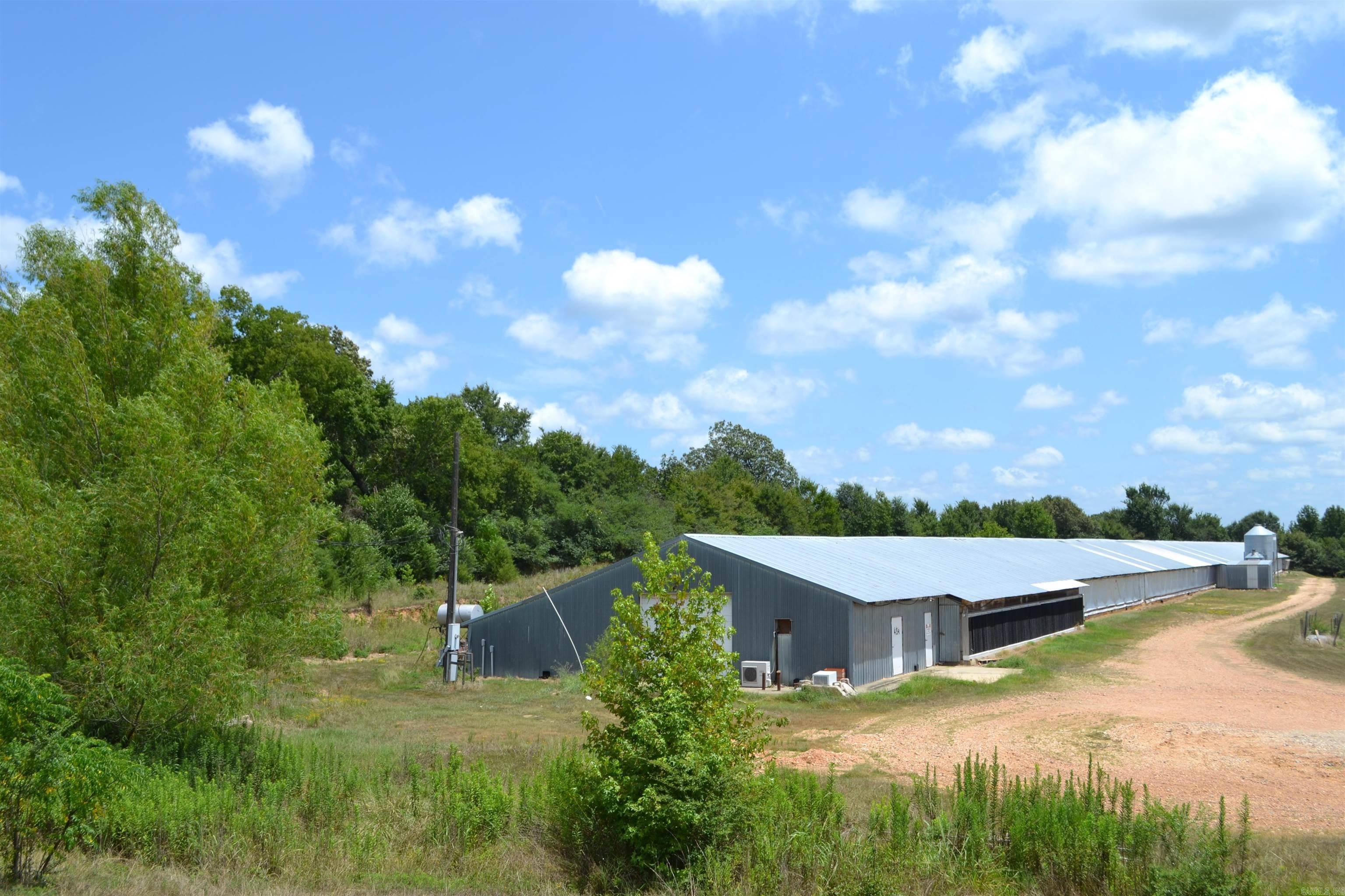 Dierks, AR 71833,208 N Kesterson Avenue