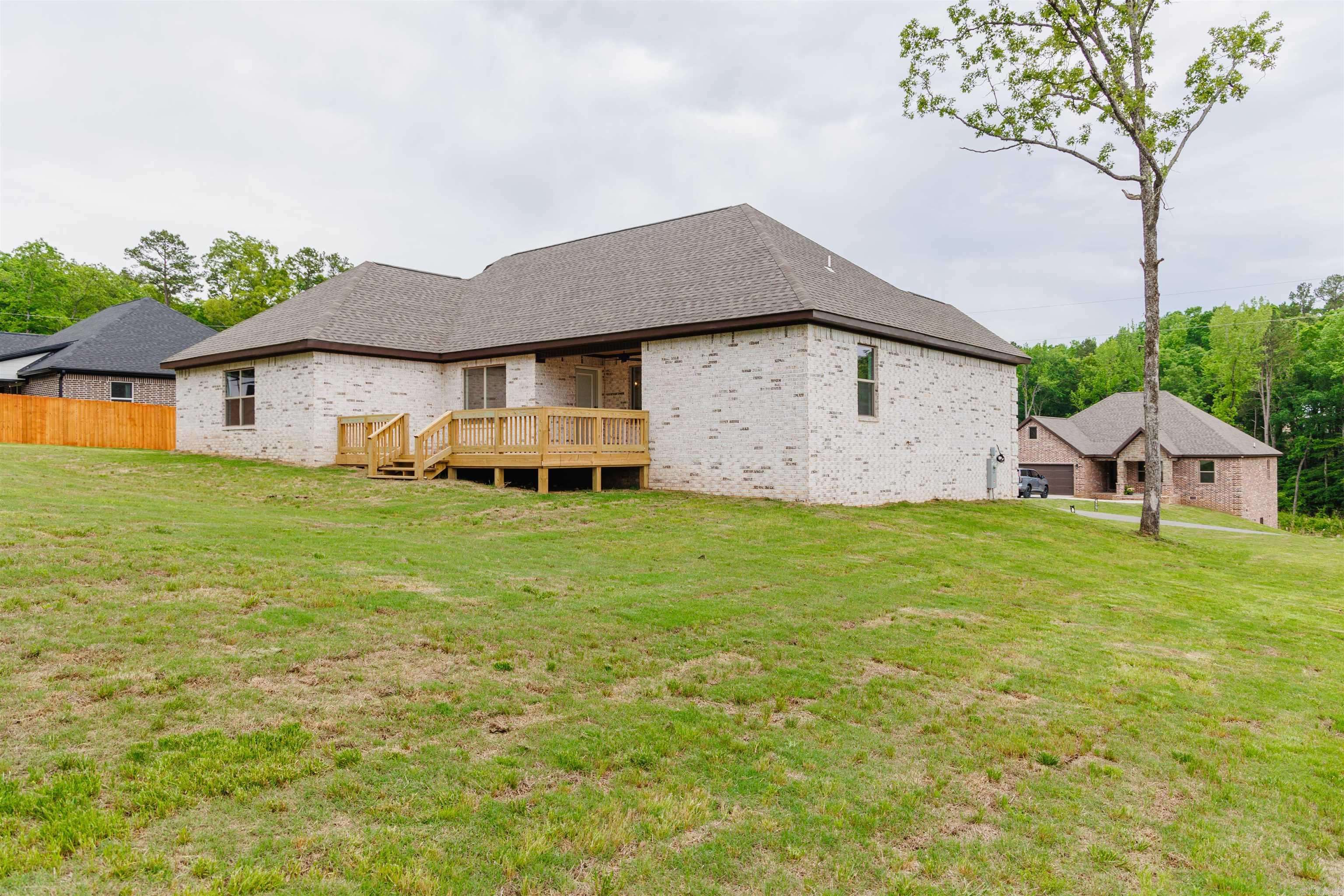 Heber Springs, AR 72543,9 Jeremiah Cove
