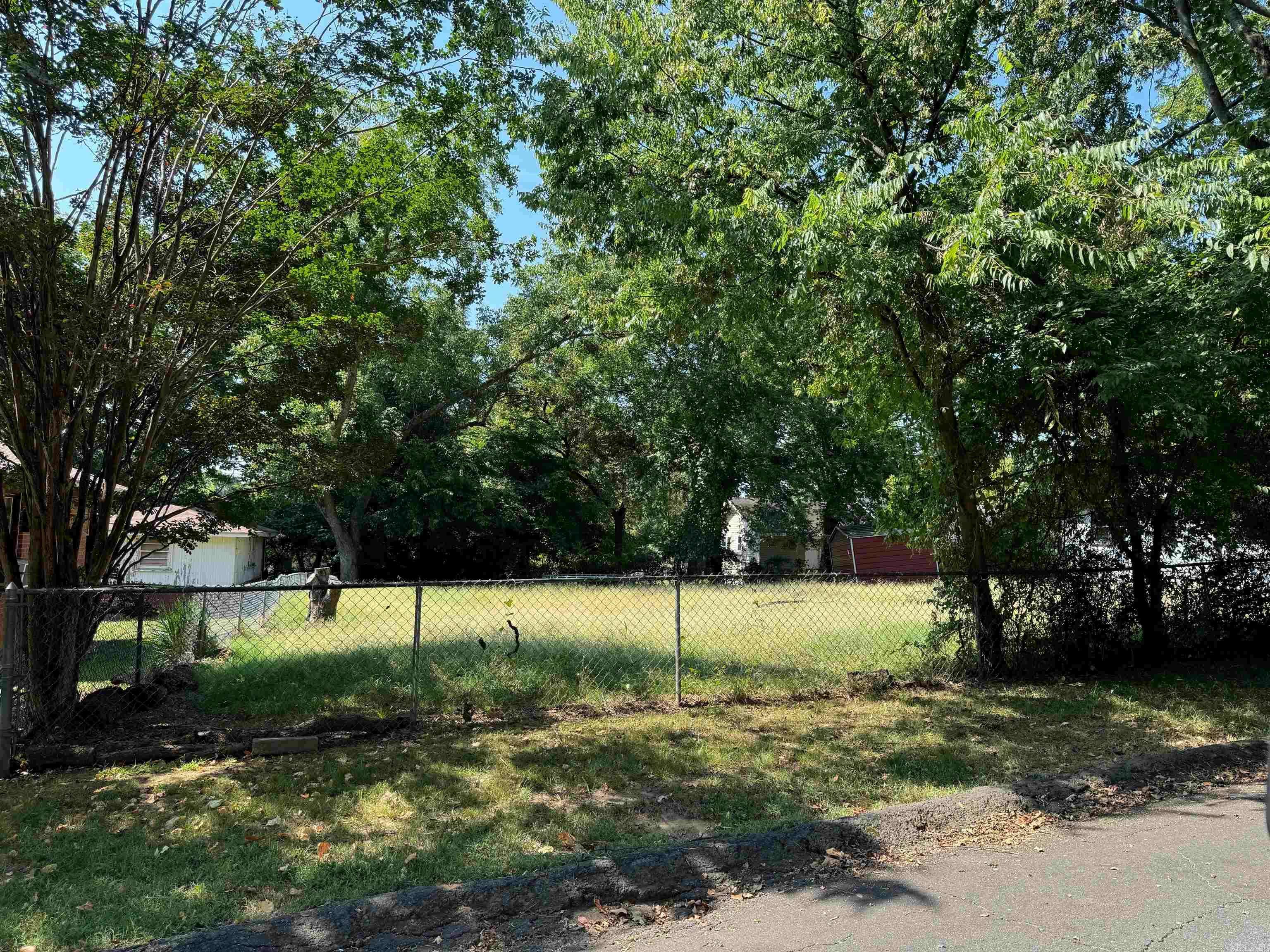 North Little Rock, AR 72114,2320 W 16th Street