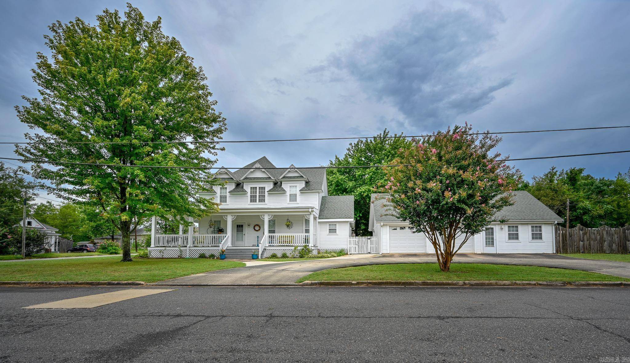 Mena, AR 71953,310 Tenth