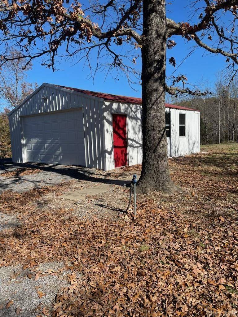Harriet, AR 72639,611 Fry Road