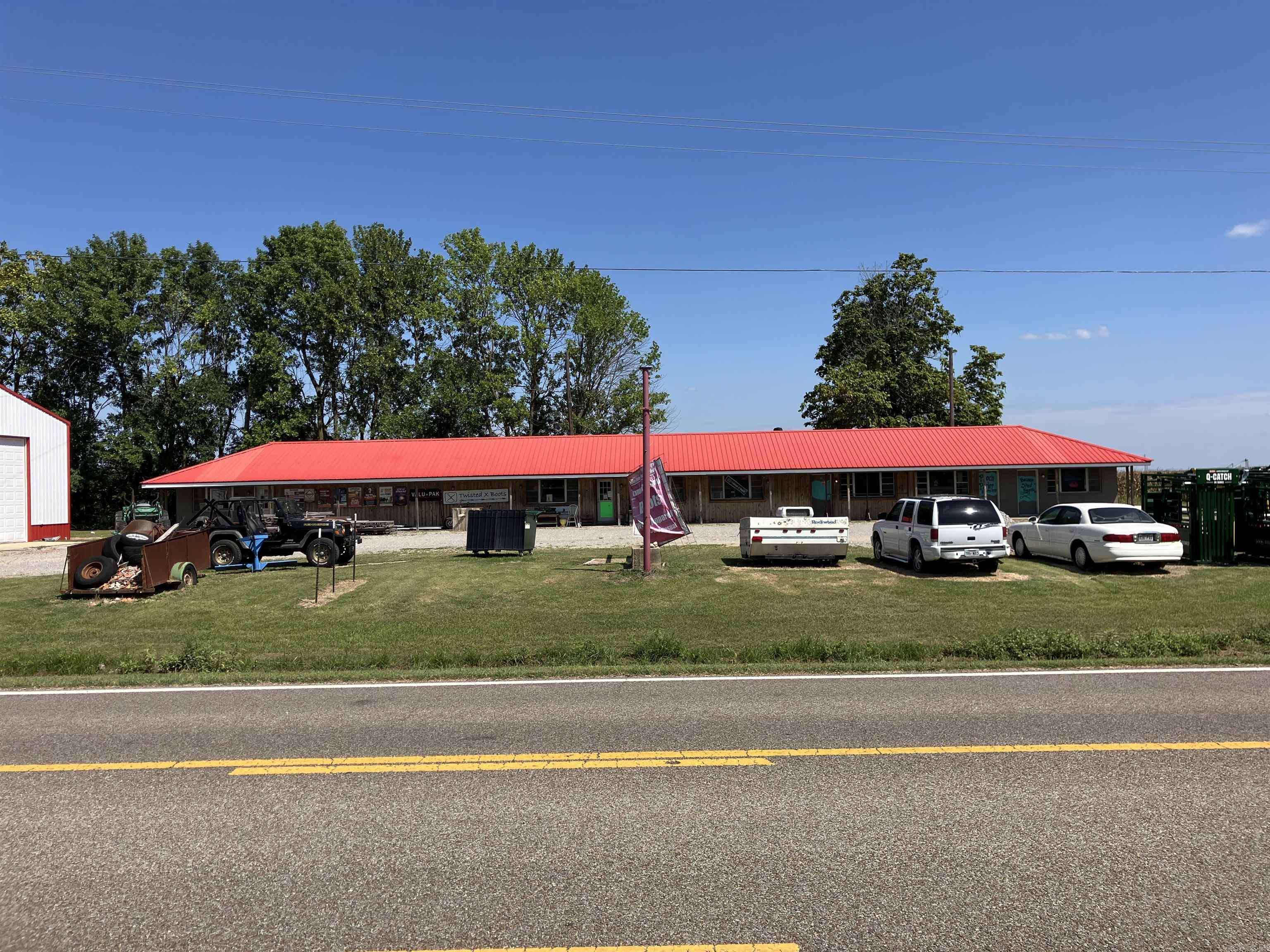 Piggott, AR 72454,1430 E Main Street