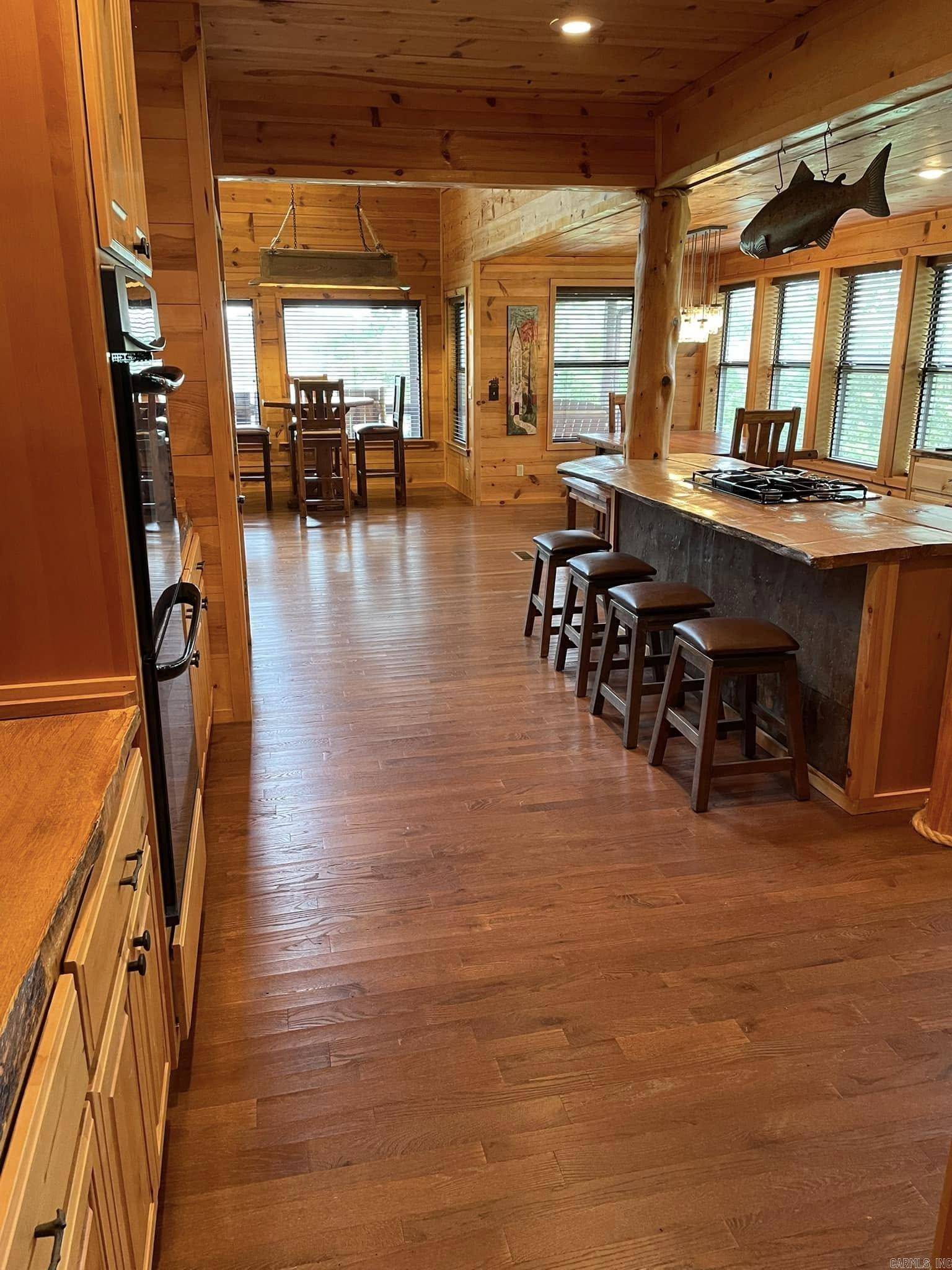 Mountain View, AR 72556,516 Bluff View Court