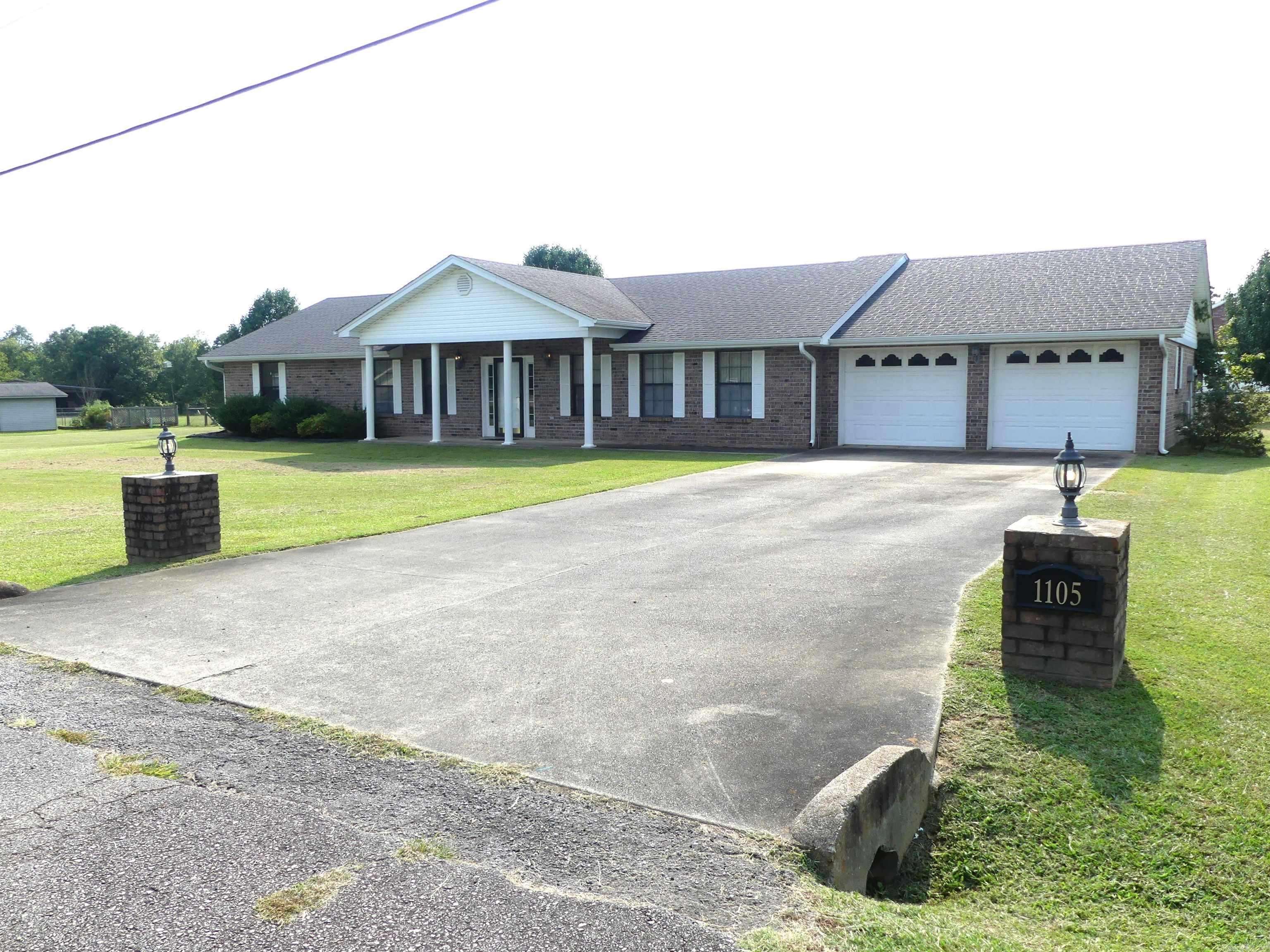 Mena, AR 71953,1105 Crescent Drive