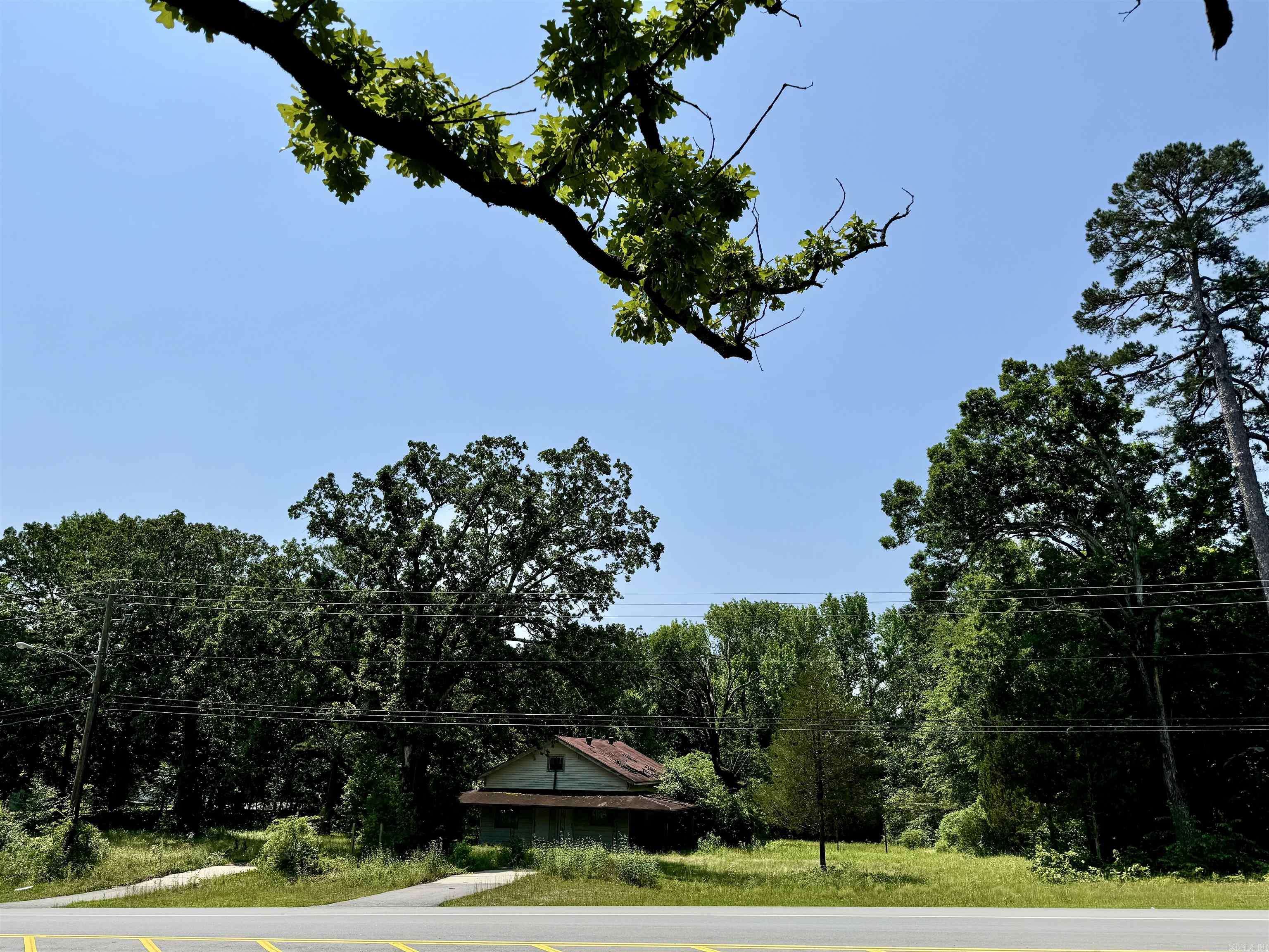 Little Rock, AR 72211,12819 Kanis Road