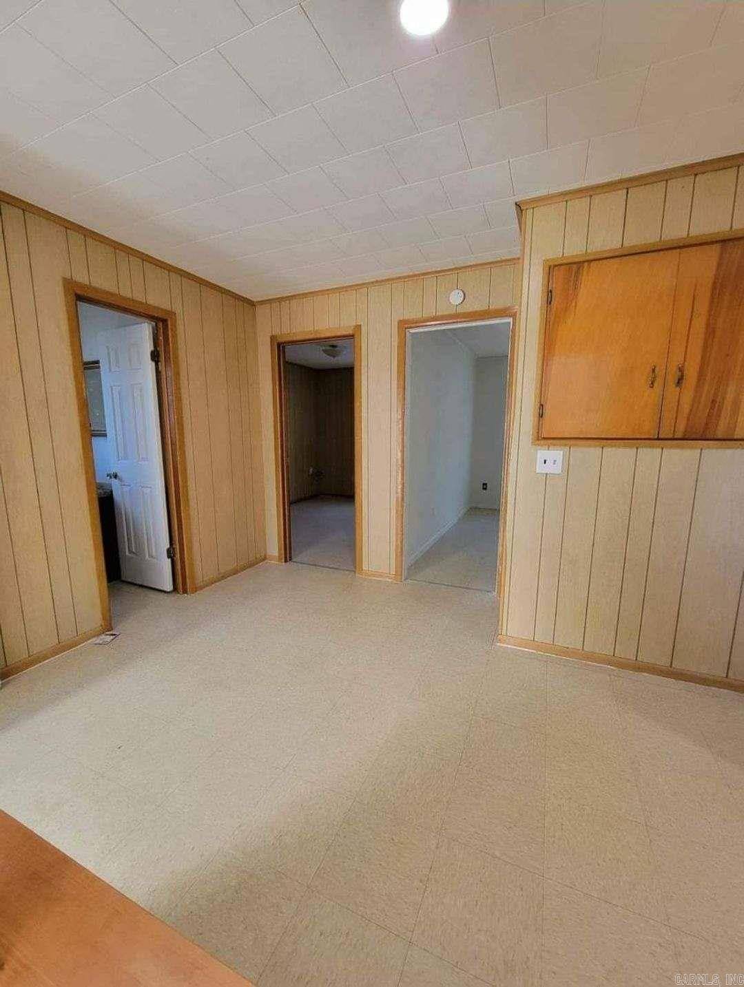 Piggott, AR 72454,153 N Hickory Street