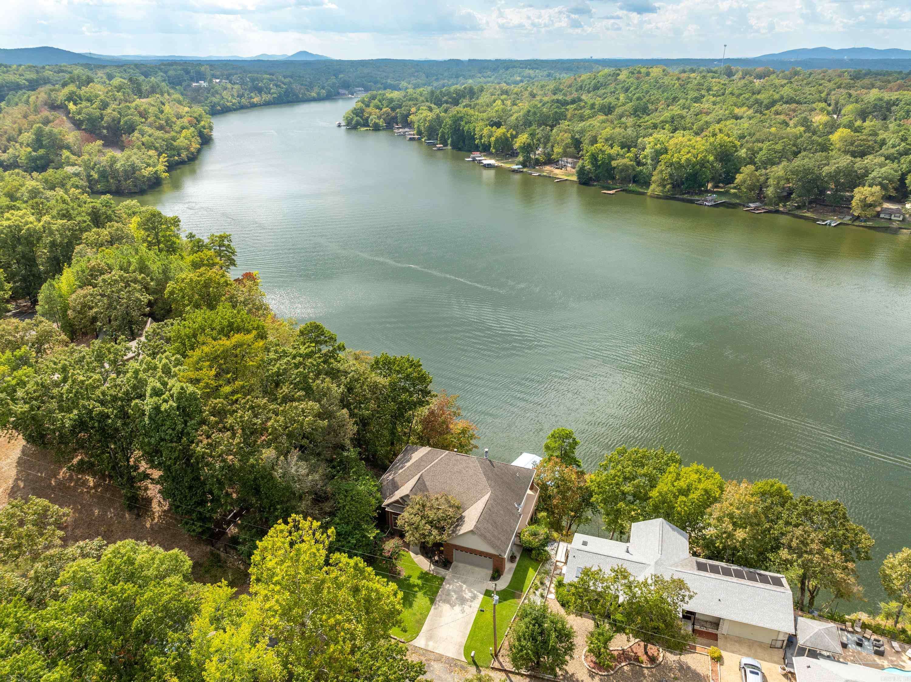 Hot Springs, AR 71913,343 Arlington Point