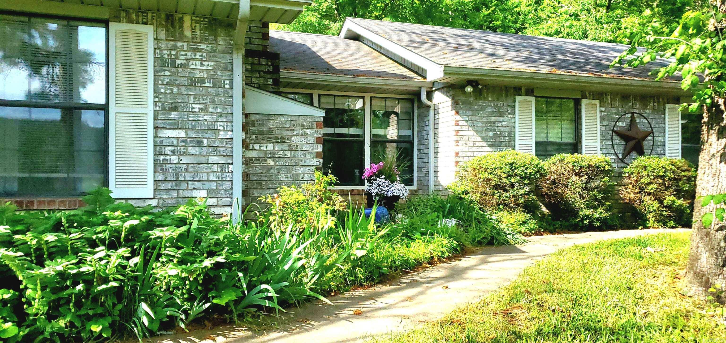 Mena, AR 71953,1167 Polk Road 61