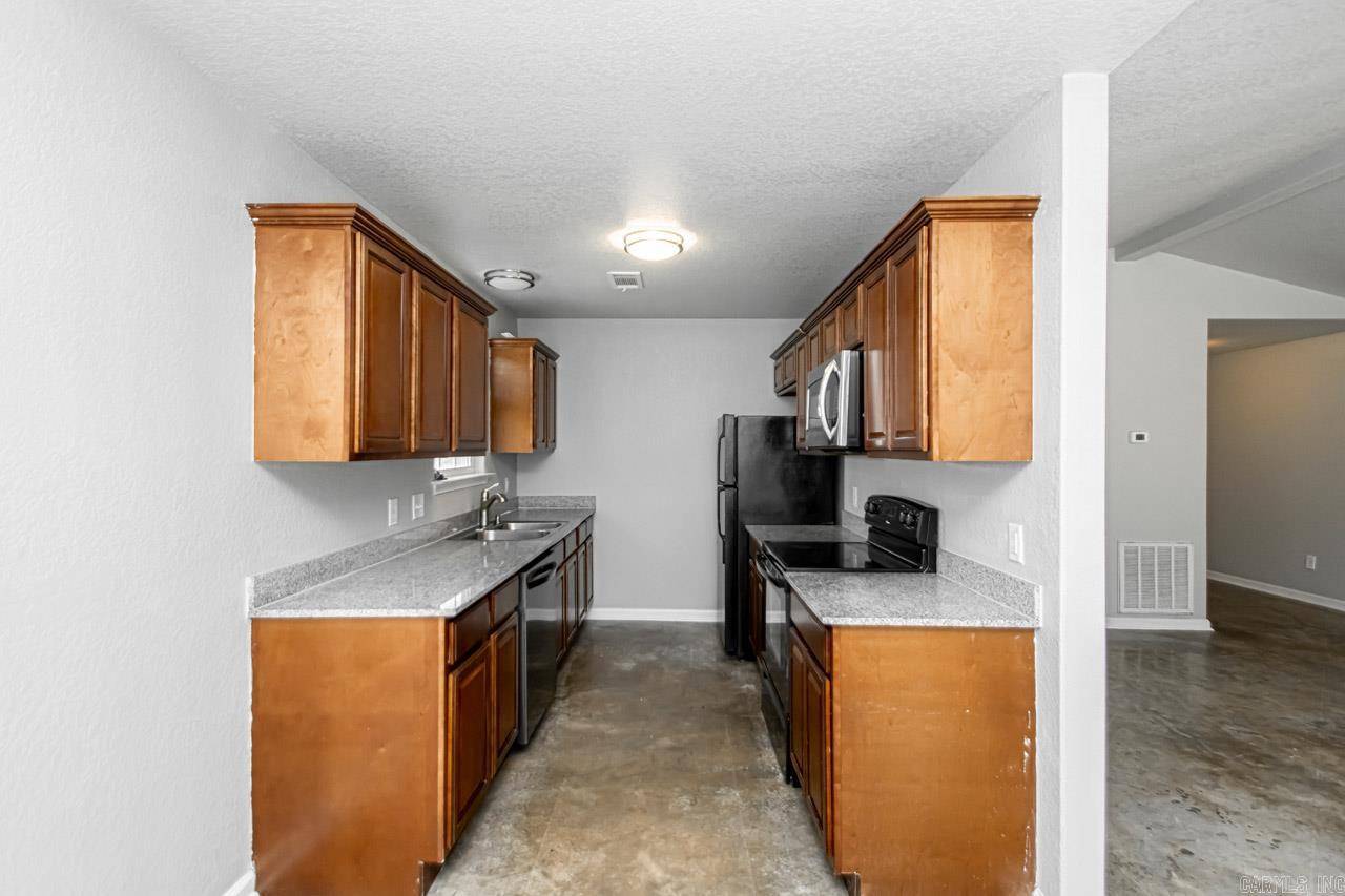 Haskell, AR 72015,1171 Tulip Street