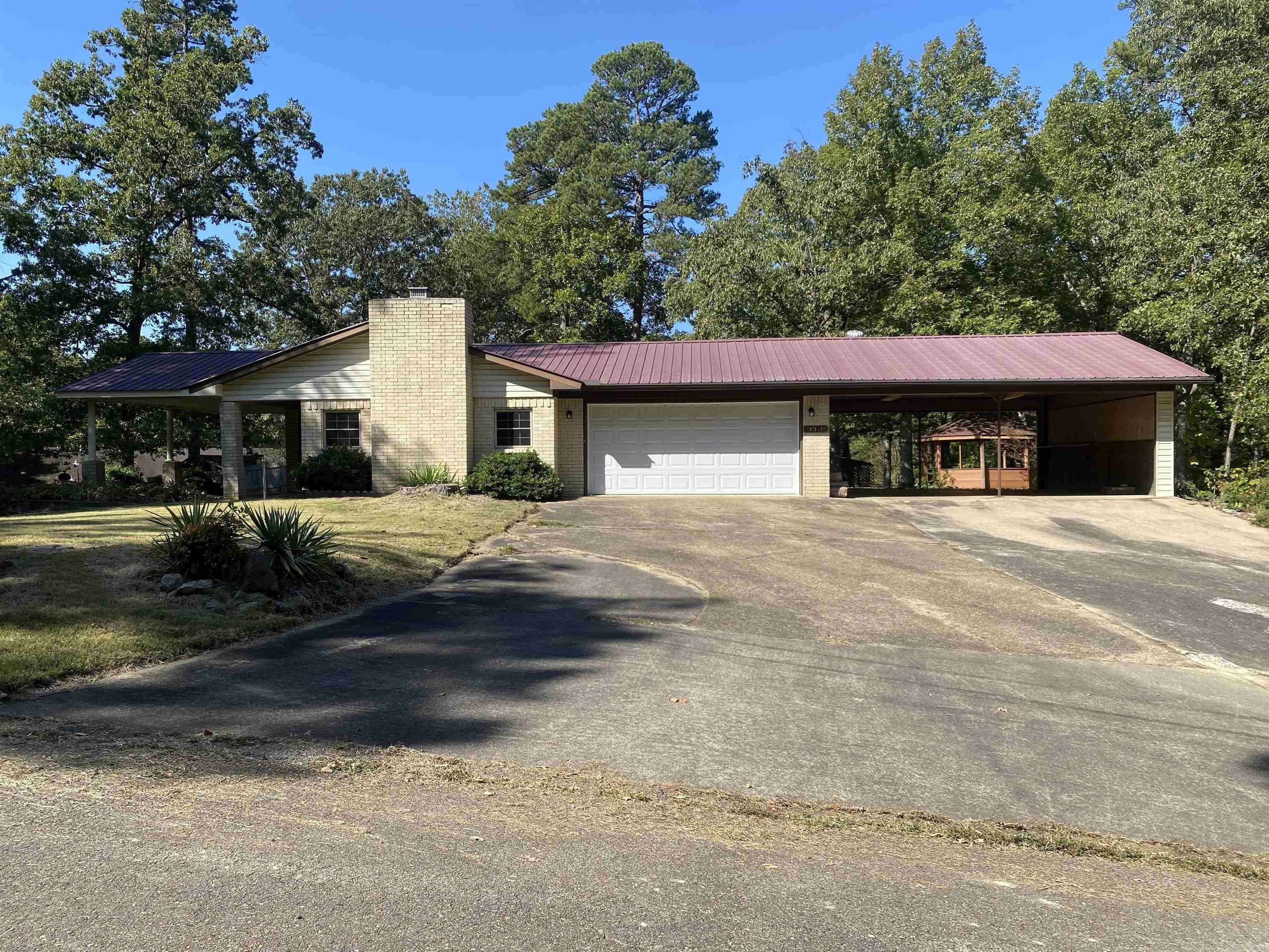 Mount Ida, AR 71957,217 Hall Street