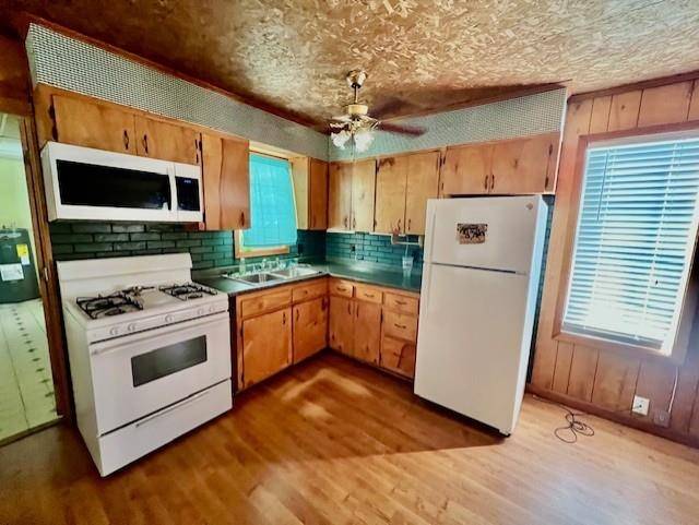 Ravenden, AR 72459,1625 Lone Oak Road