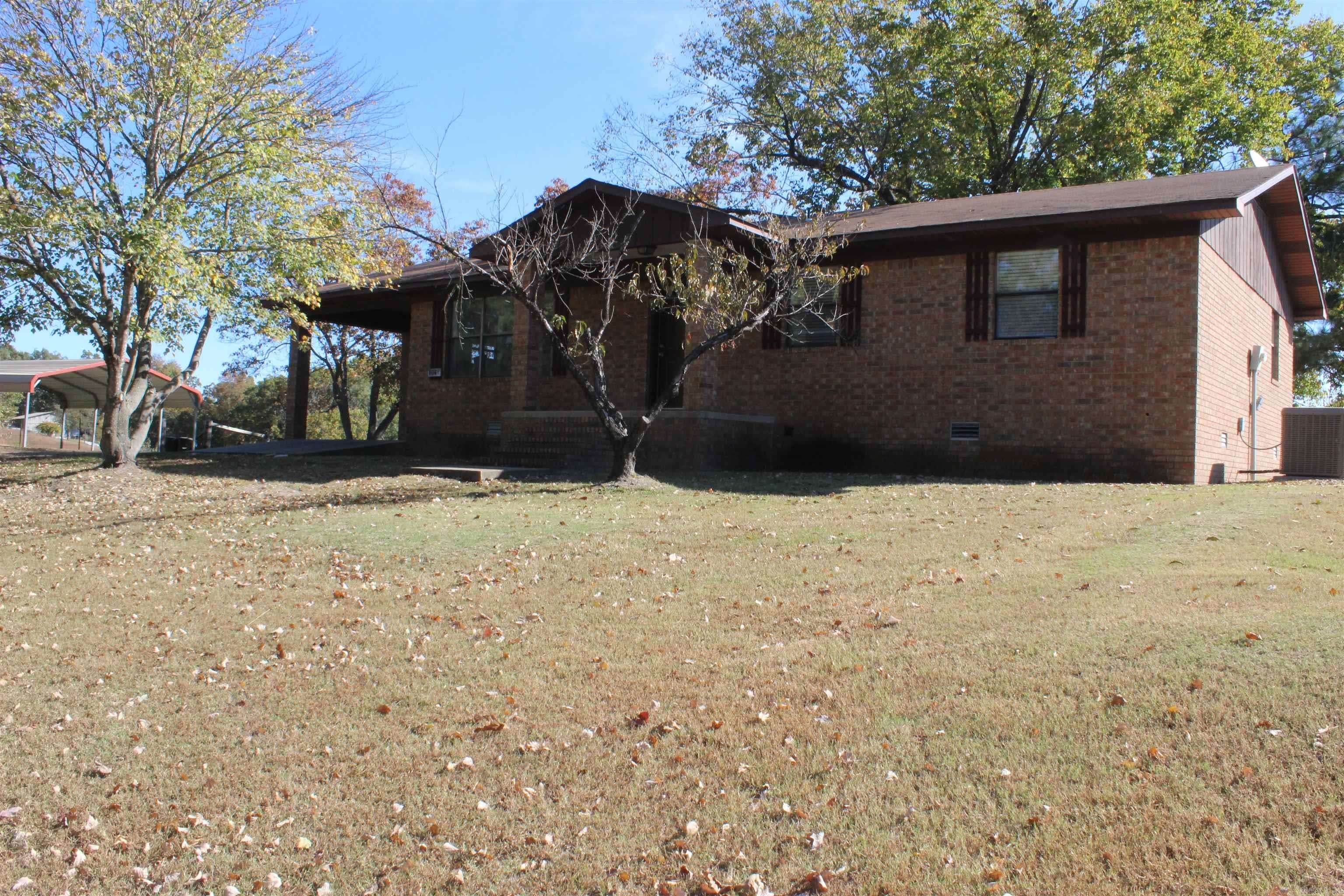 Marshall, AR 72650,1041 Red Bluff Road