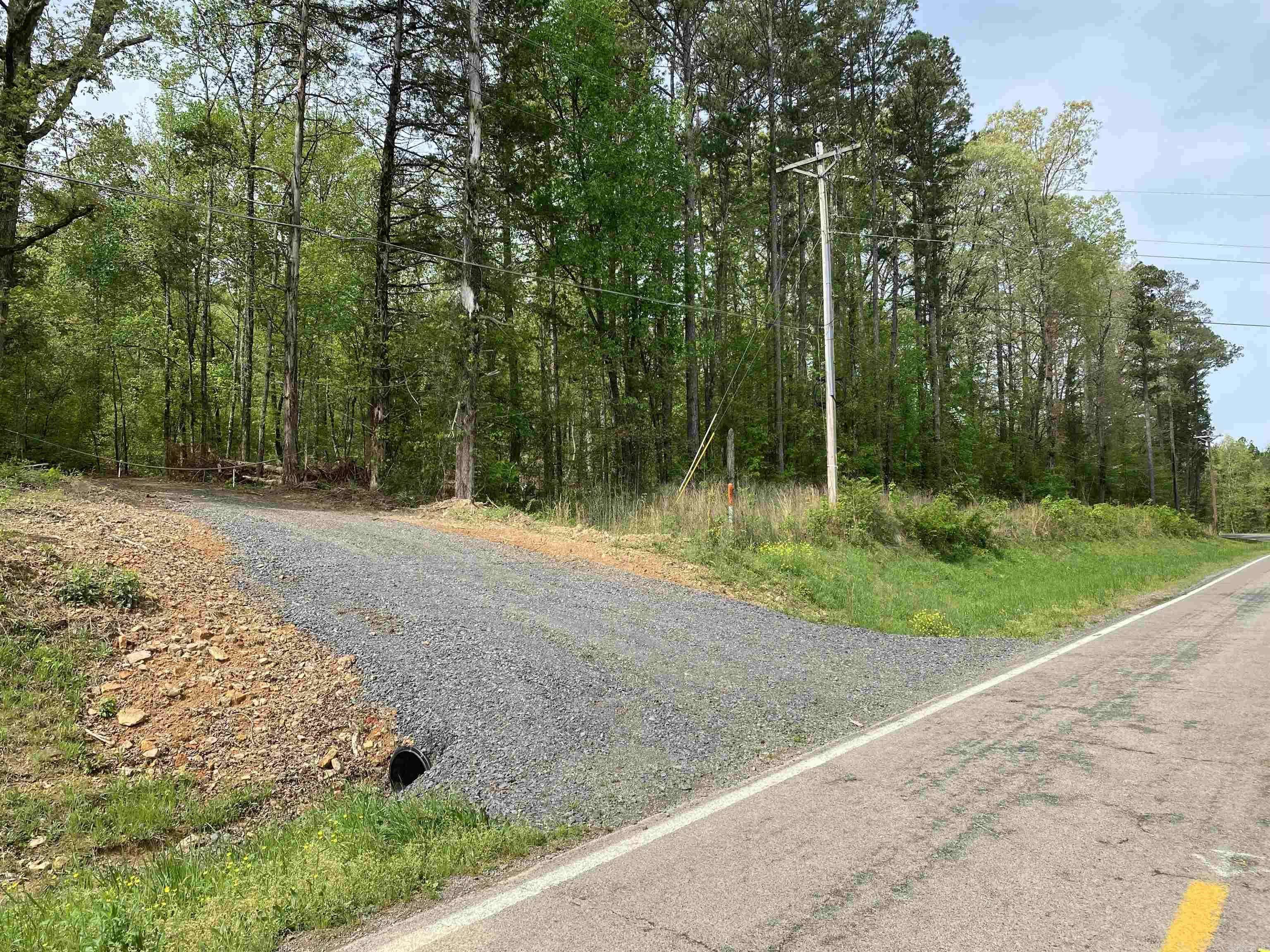 Clinton, AR 72031,707 W. Hwy 95