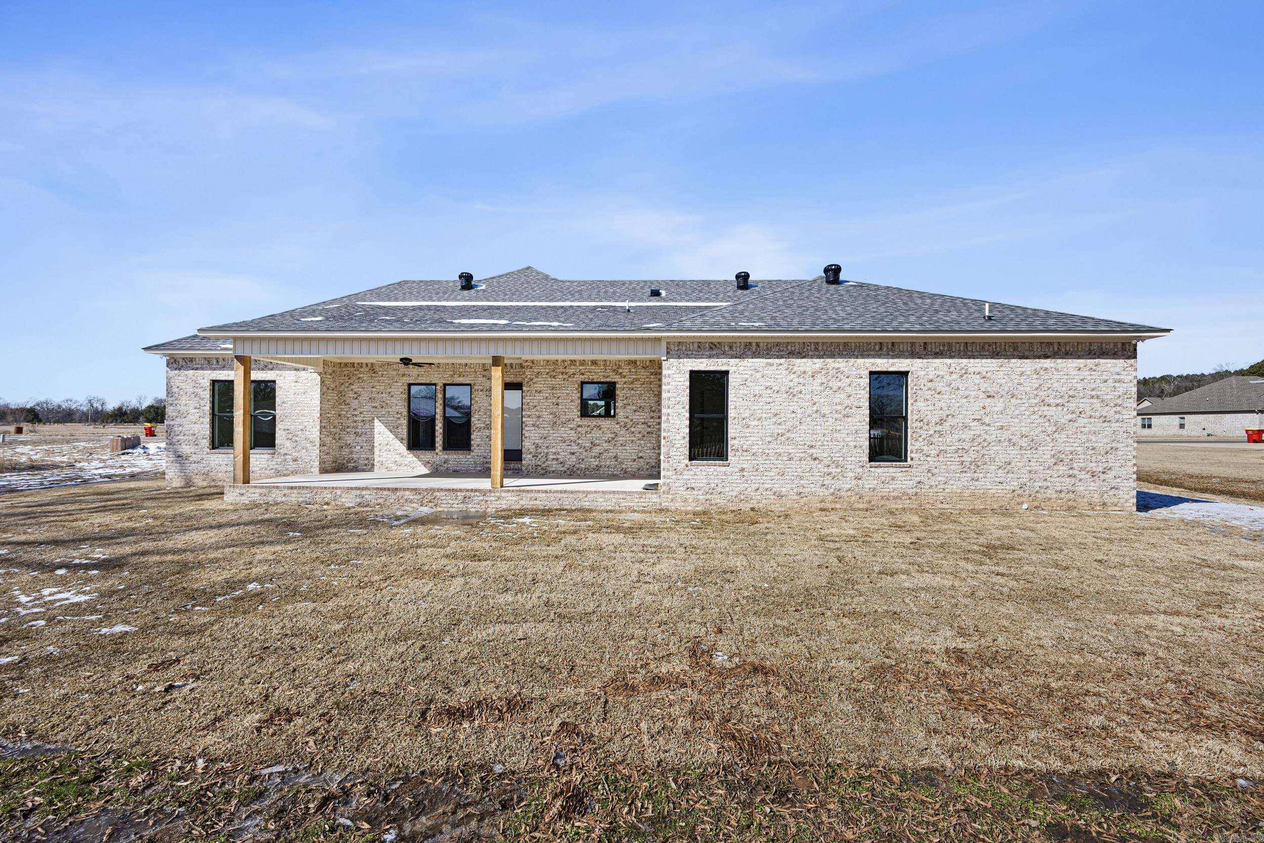 Morrilton, AR 72110-1556,23 SUNSET Boulevard