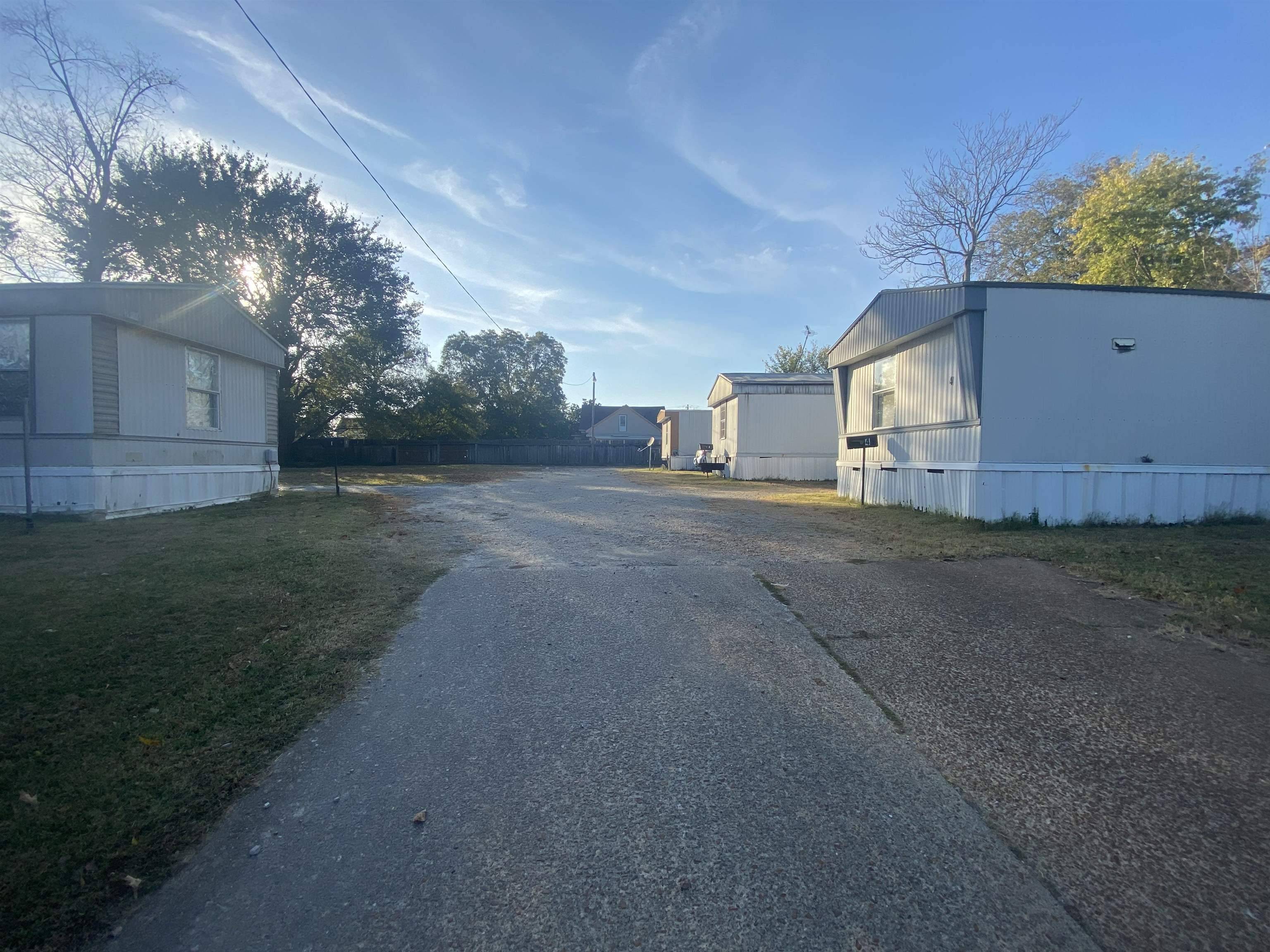 Jonesboro, AR 72401,233 N Allis