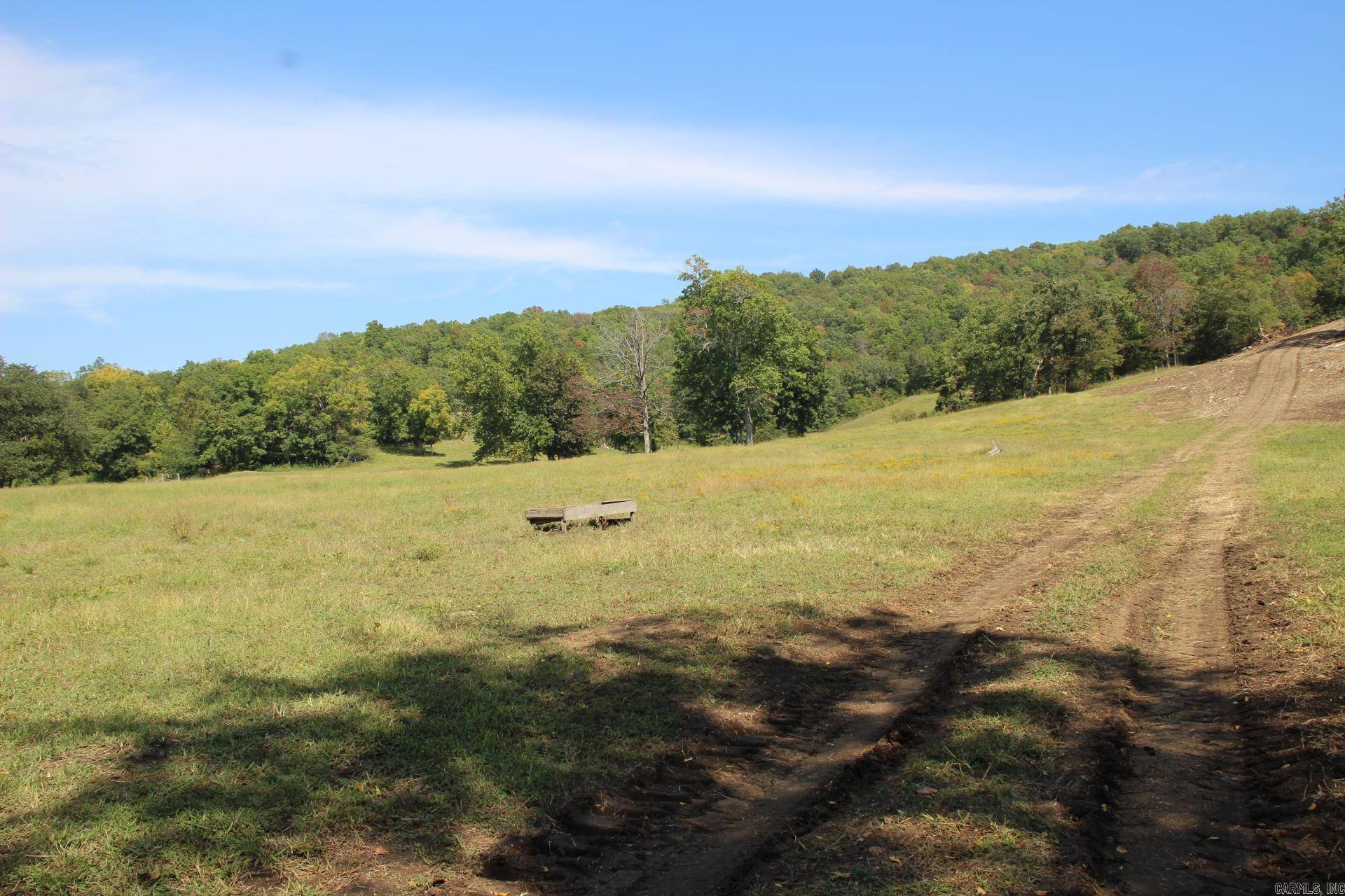 Yellville, AR 72687,001-08869-000 MC 8118