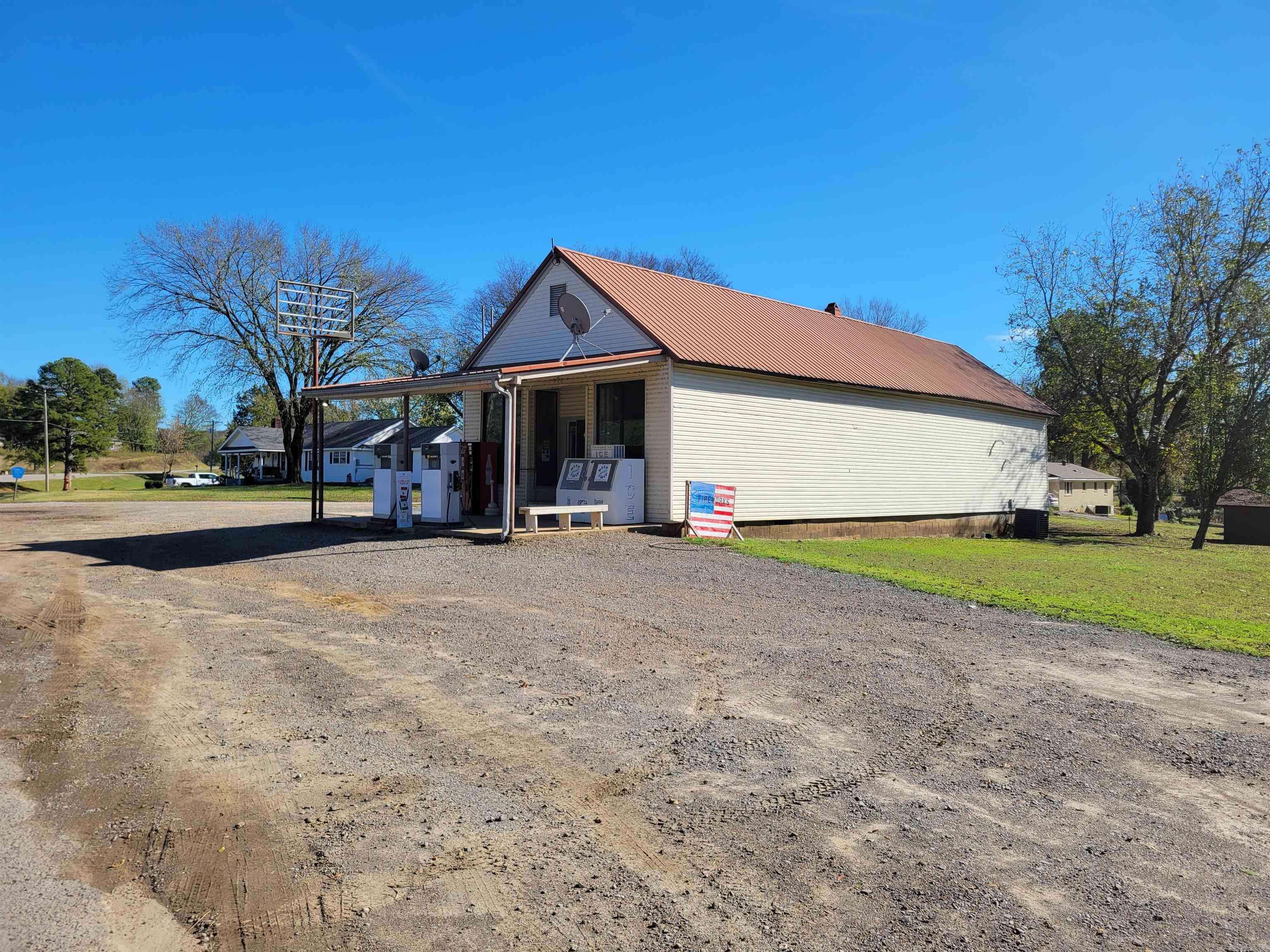 Hattieville, AR 72063,671 Highway 213