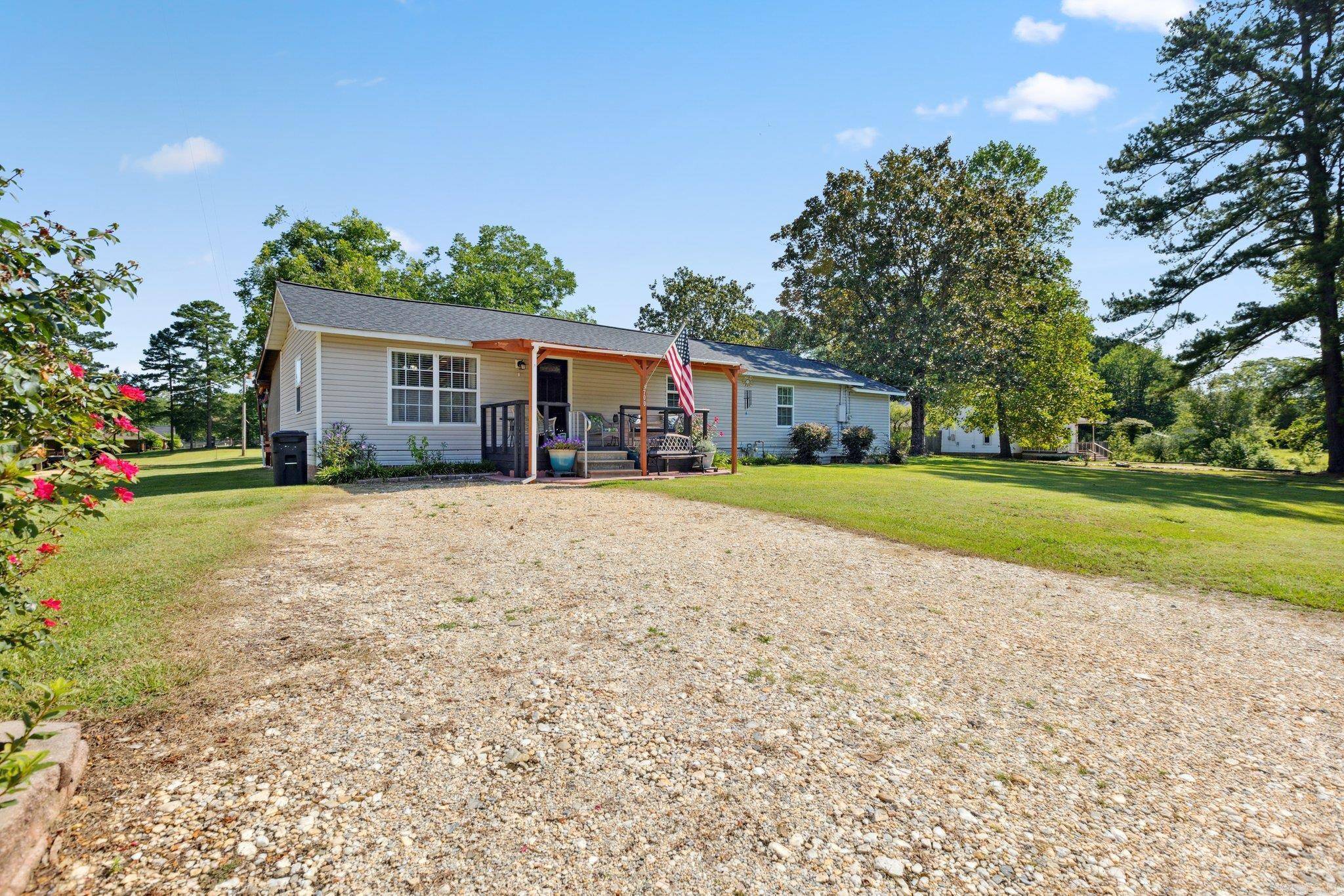 Sheridan, AR 72150,700 W 11 TH