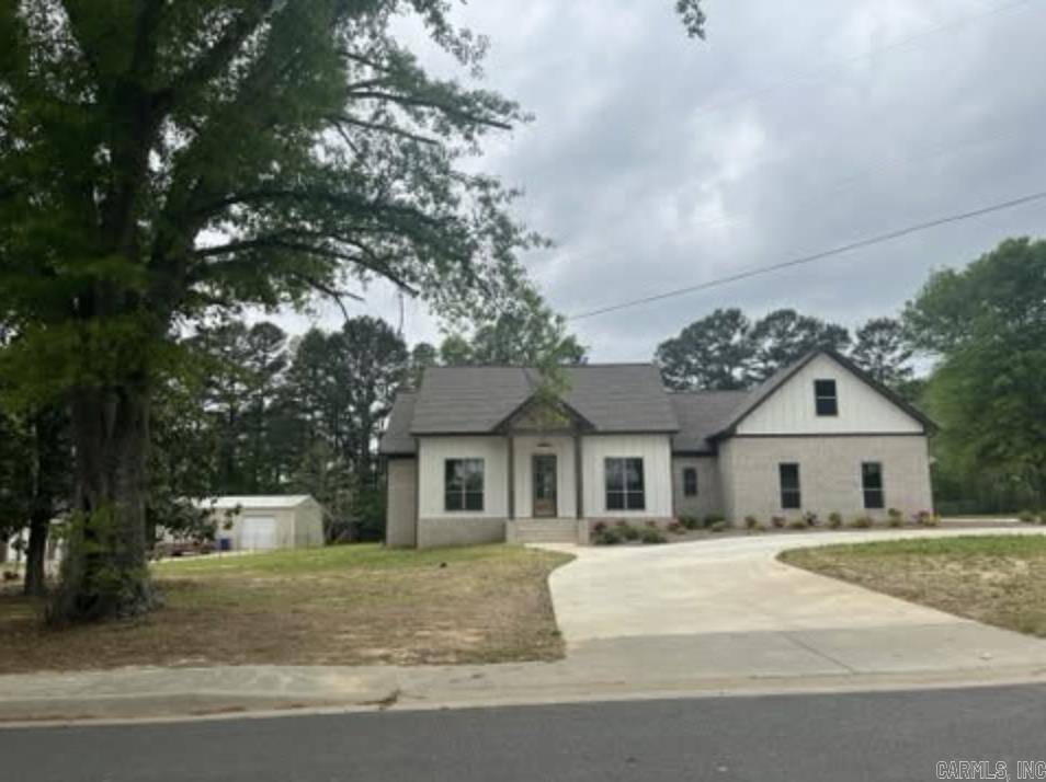 Greenbrier, AR 72058,36 Church Circle