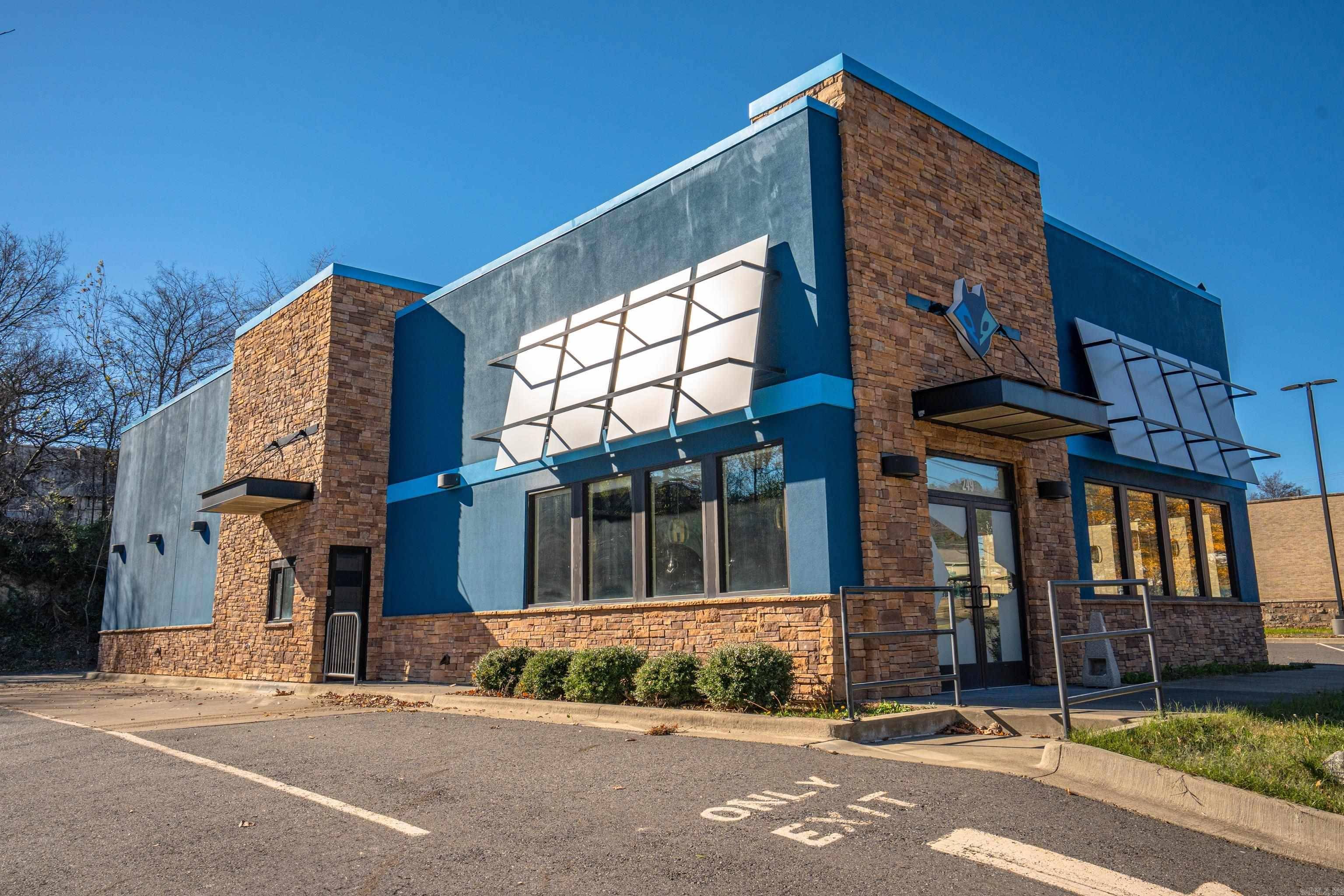 Hot Springs, AR 71901,249 W Grand Avenue