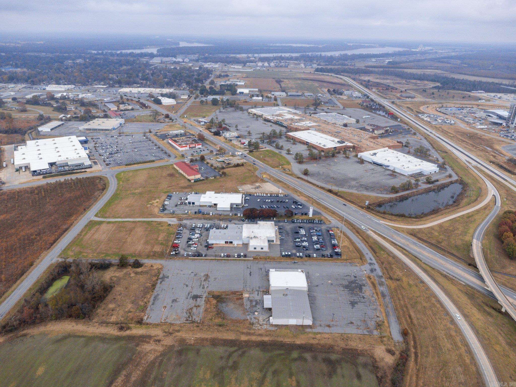 Pine Bluff, AR 71601,3110 AUTO Dr