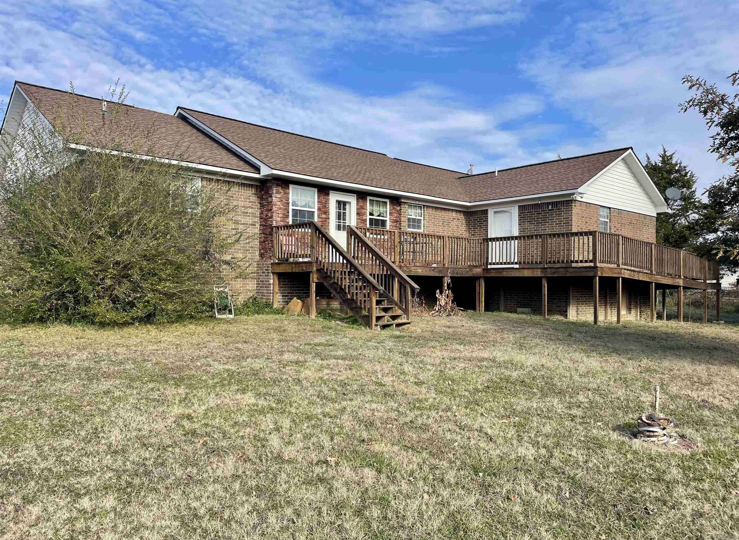 Mountain View, AR 72560,1000 Clarence St Street