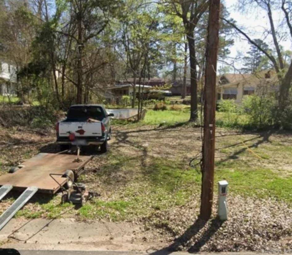 Camden, AR 71701,407 NW Agee Avenue