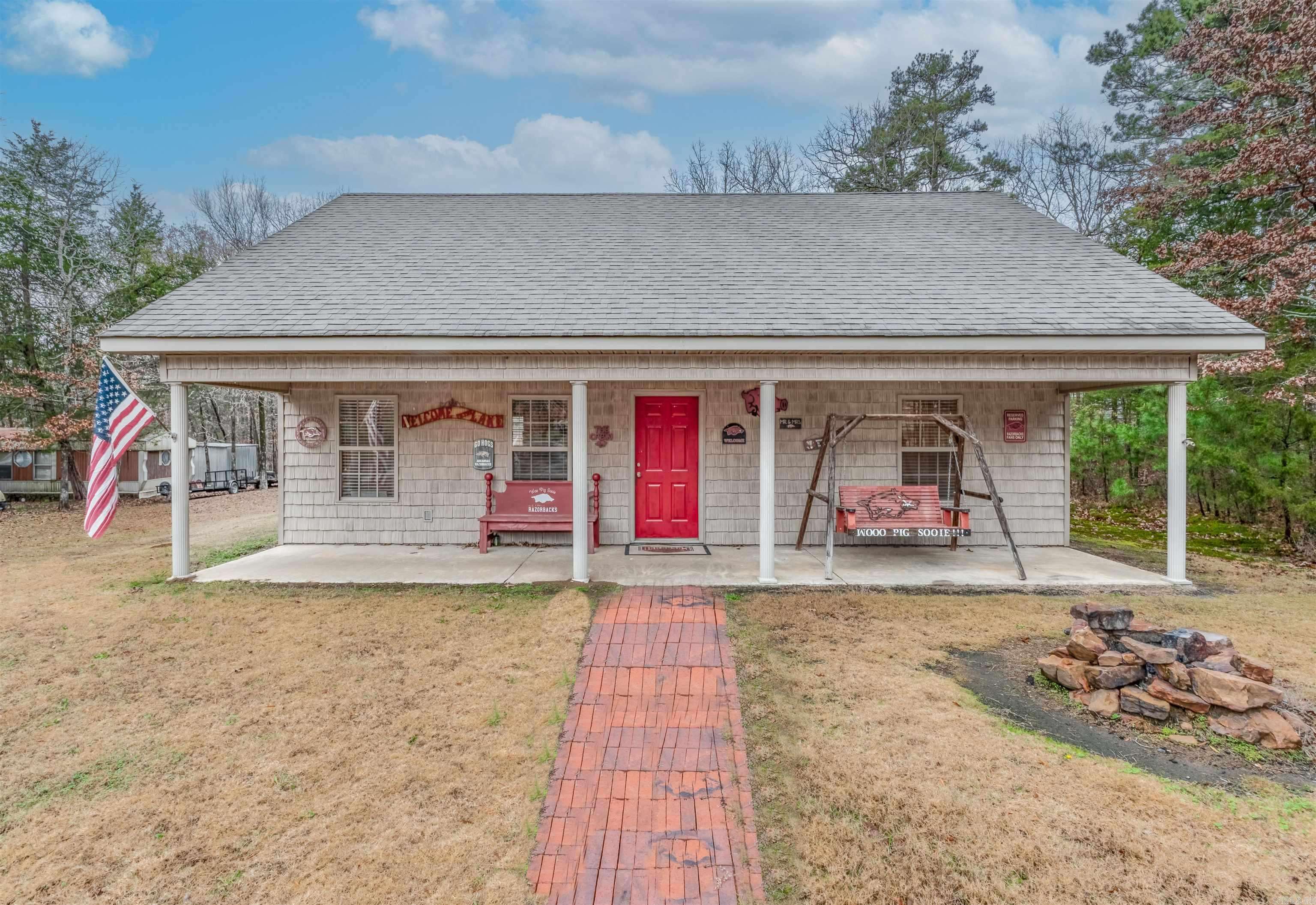 Higden, AR 72067,939 Woody Trail