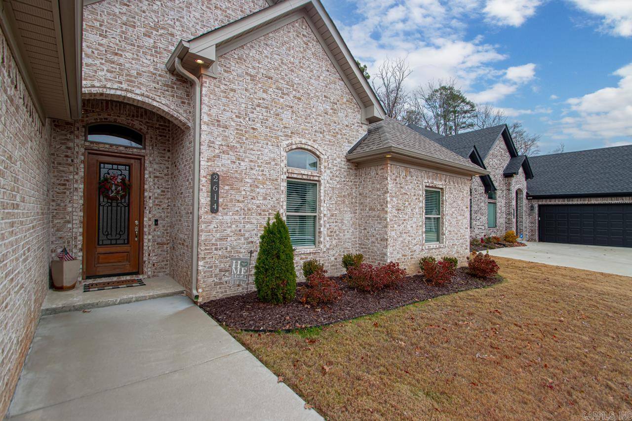 Bryant, AR 72019,2614 Hurricane Gardens Drive