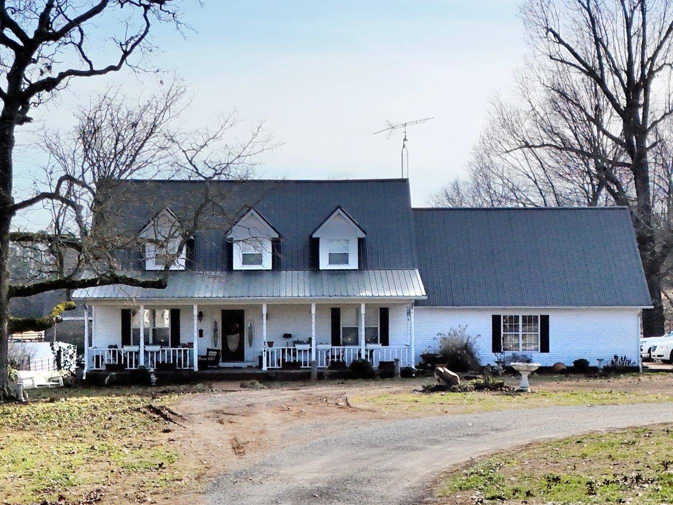 Glencoe, AR 72539,8041 Hwy 62/412 East