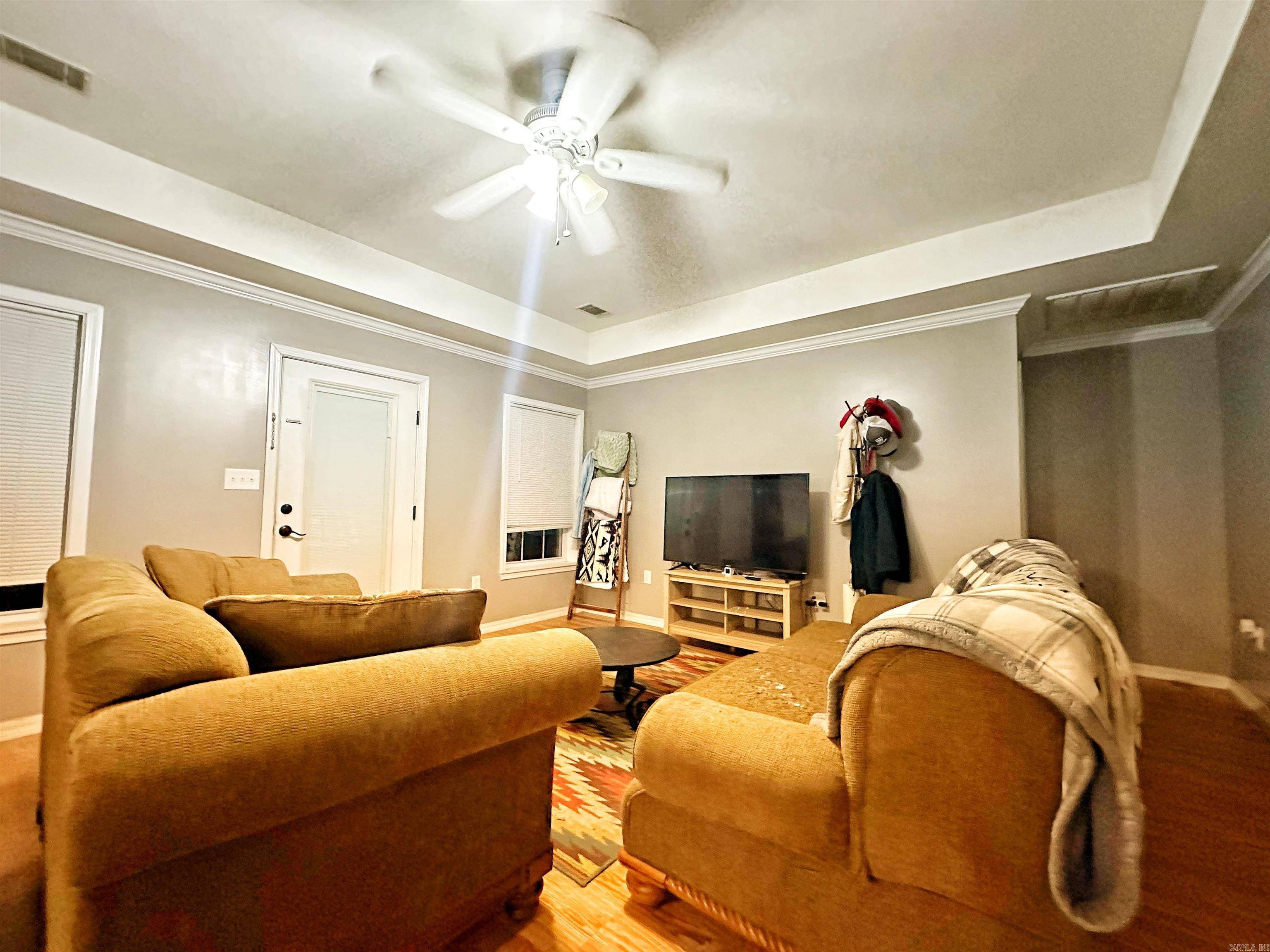 Batesville, AR 72501,34 Pearl