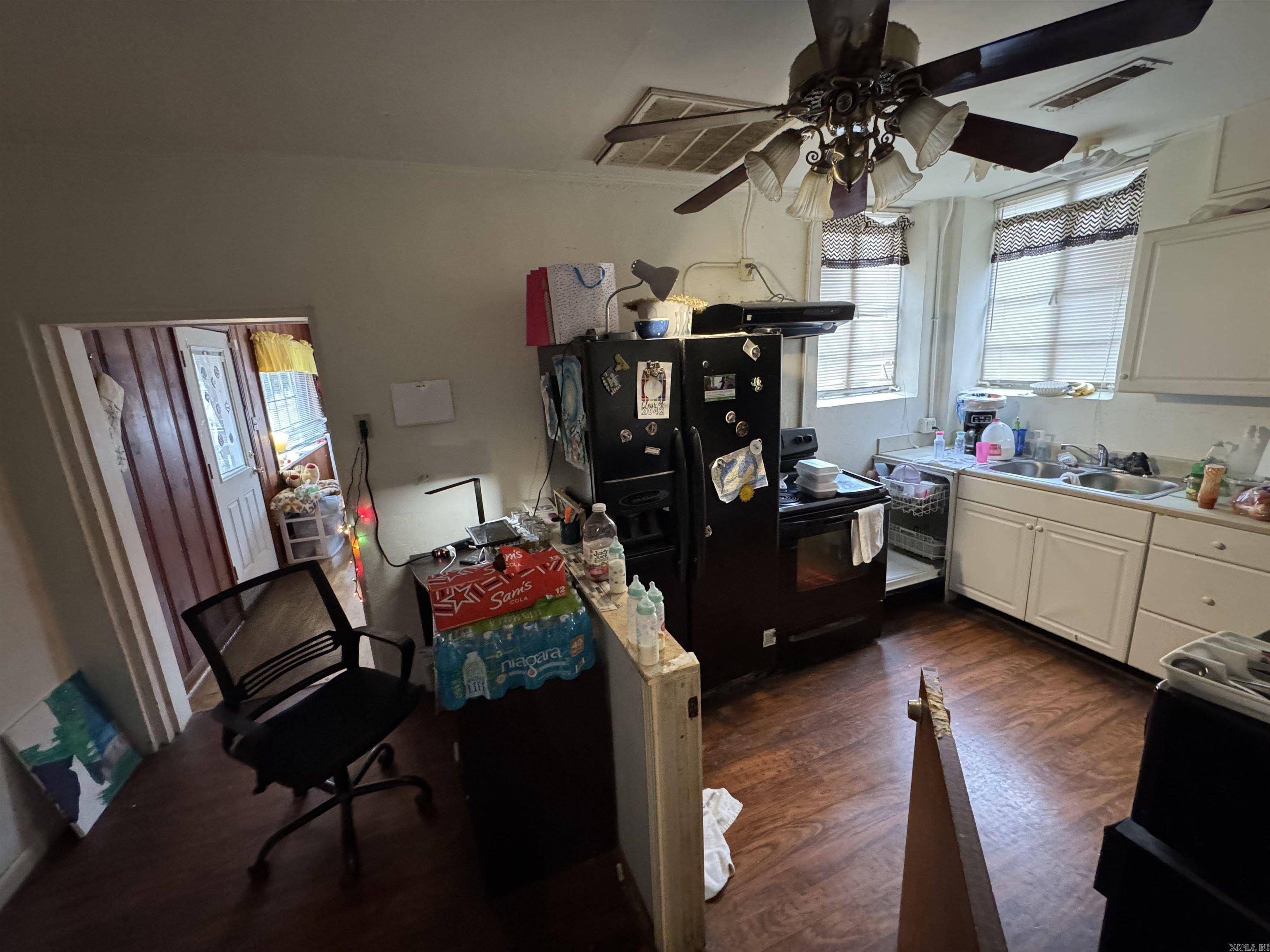 Conway, AR 72032,1114 Ingram Street