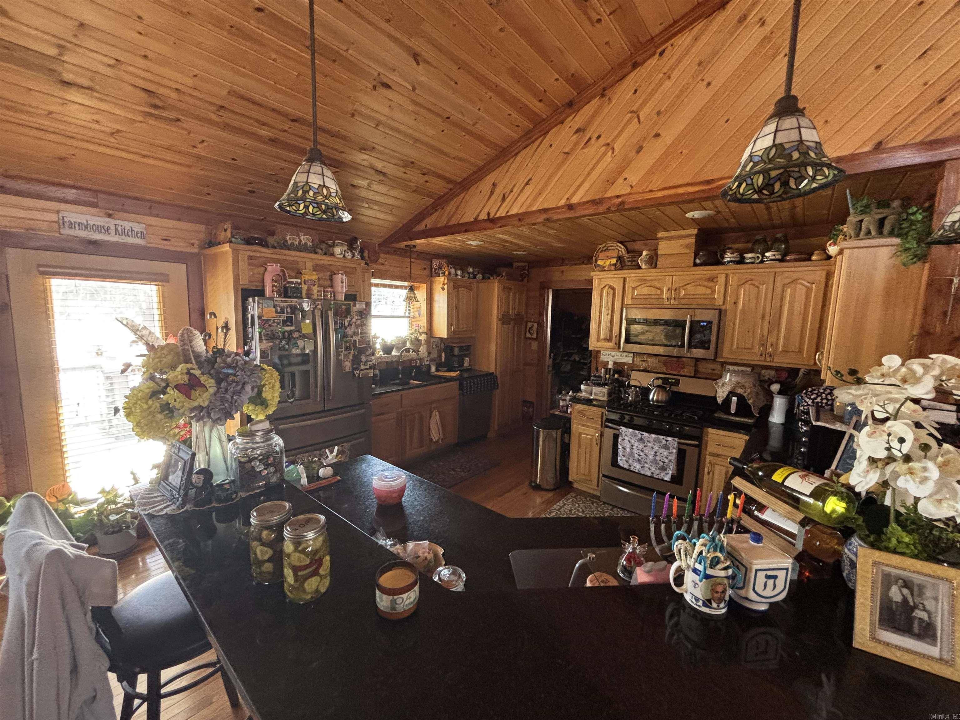 Quitman, AR 72131,860 N HWY 25