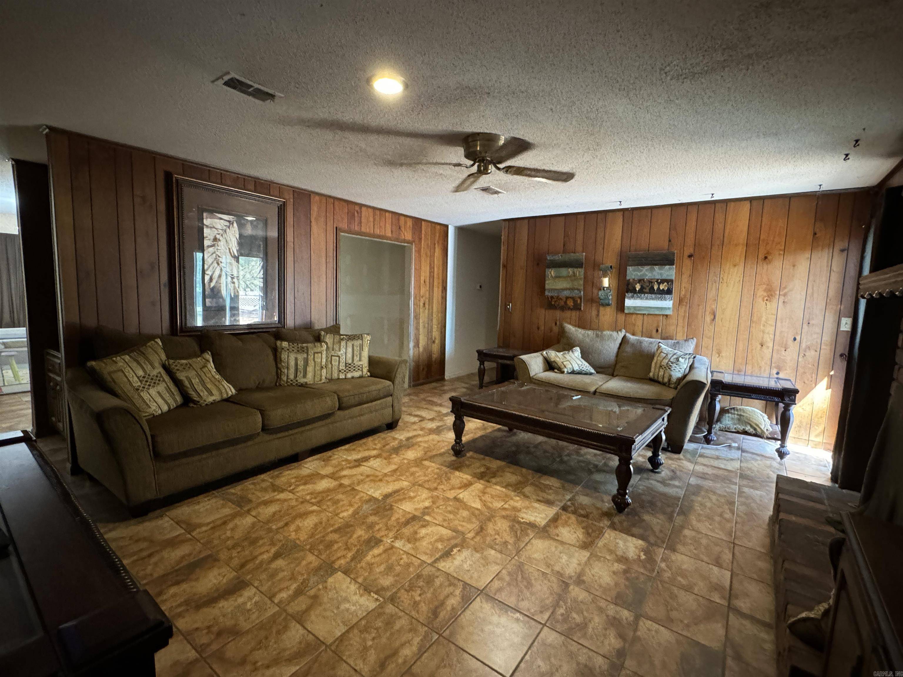 Arkadelphia, AR 71923,125 Leewood