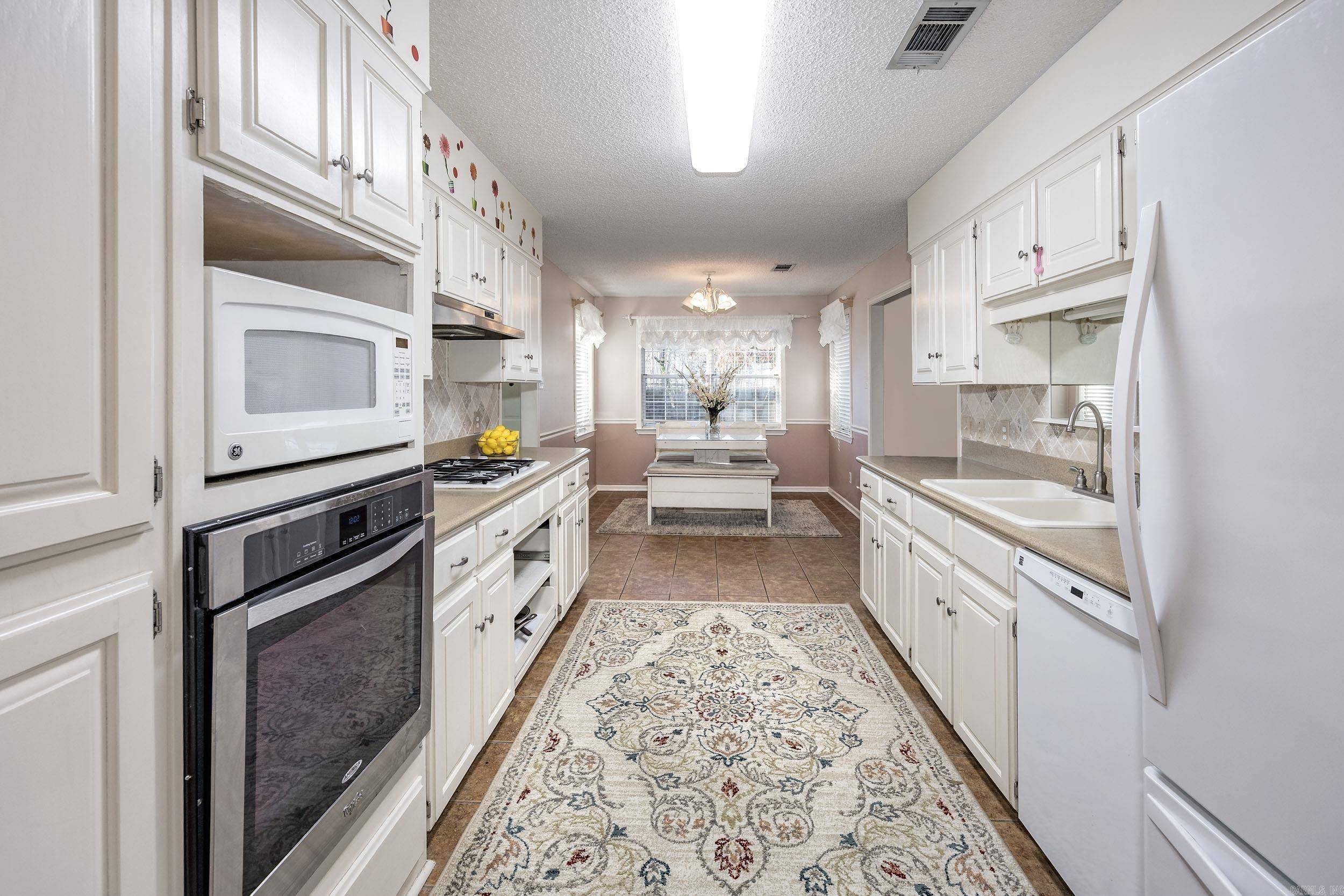 Jacksonville, AR 72076,902 Foxwood Drive