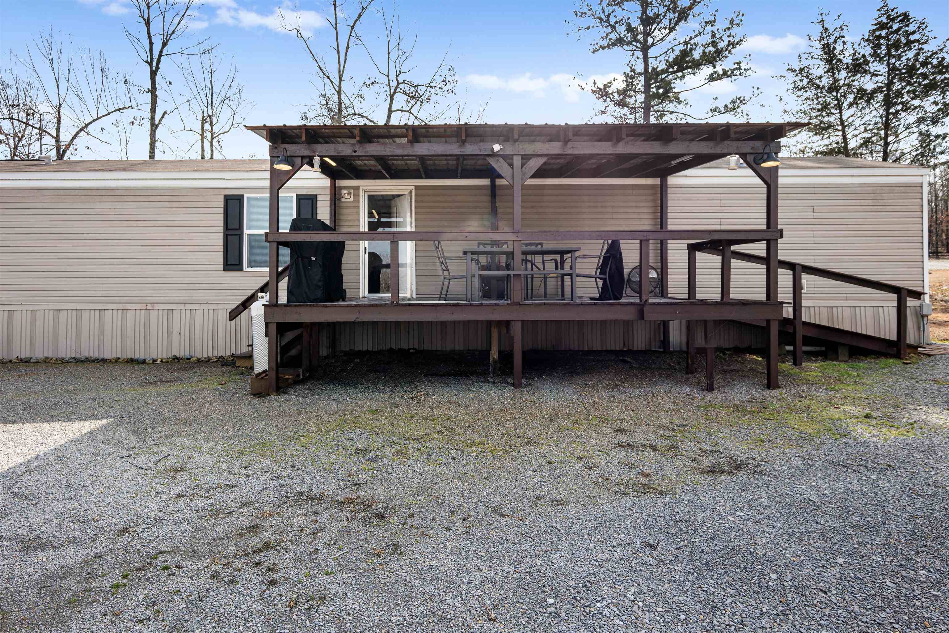 Elizabeth, AR 72531,464 CR 153