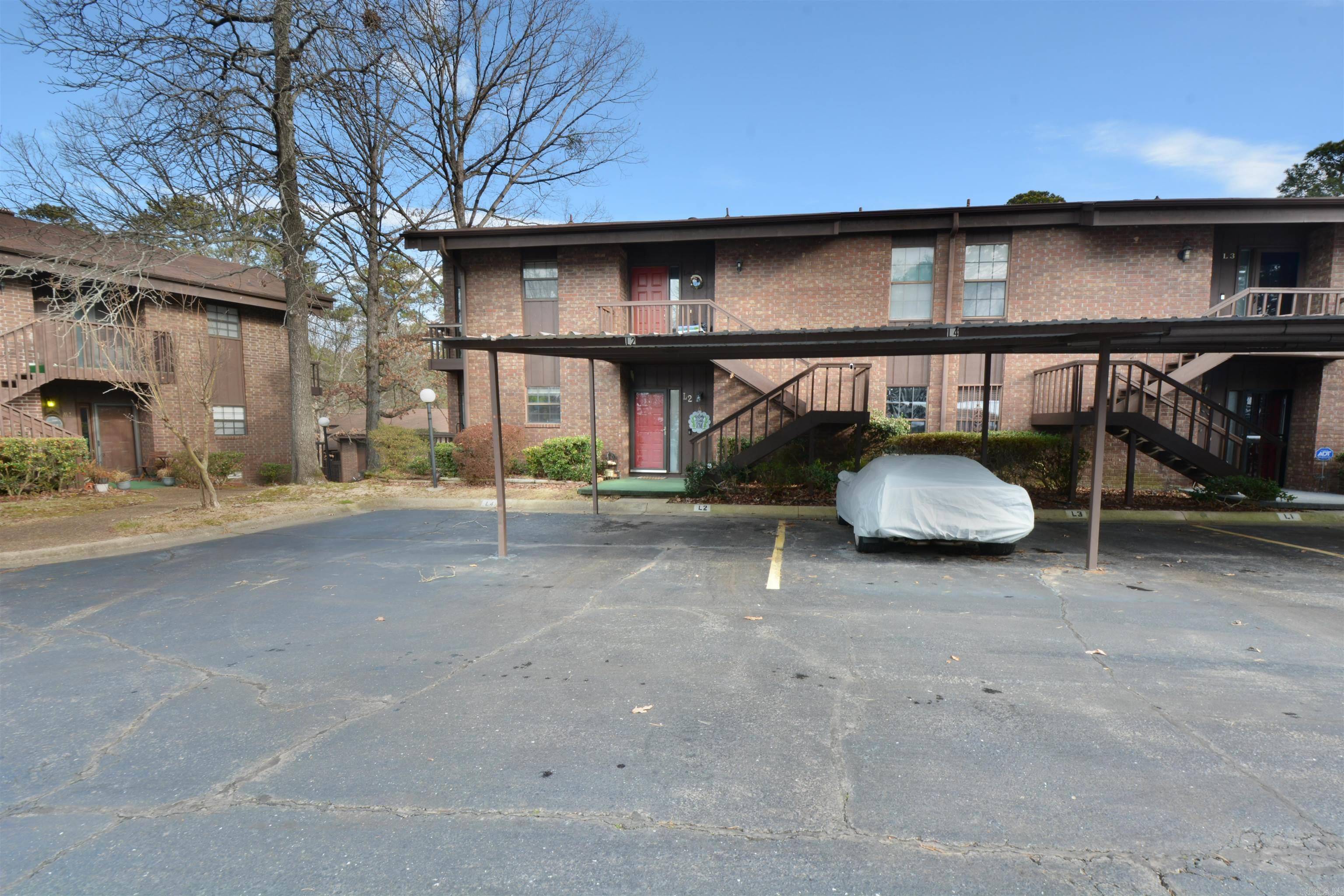 Hot Springs, AR 71913,2311 LAKESHORE DriveL-2