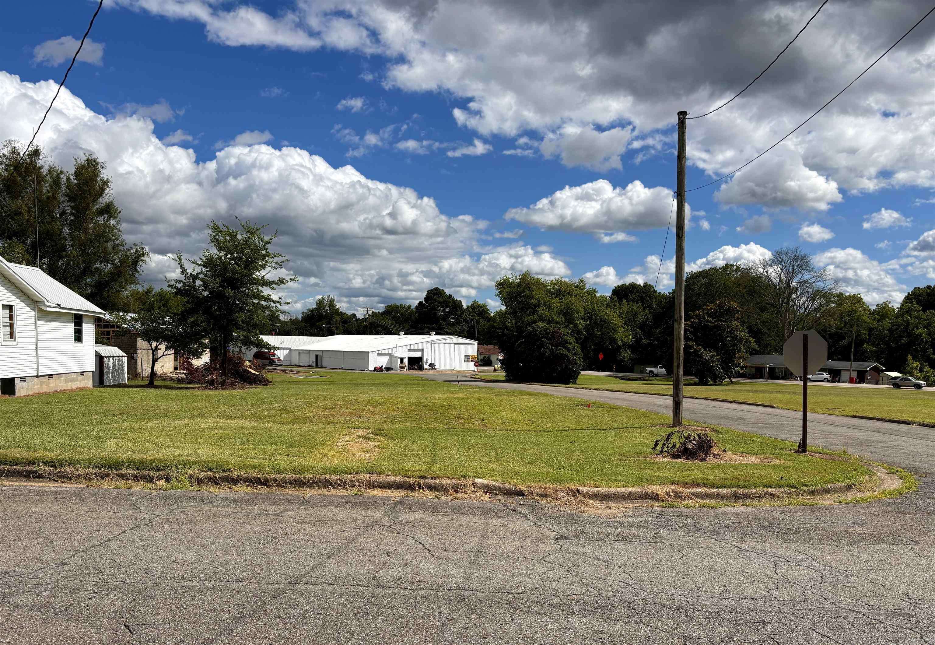 Morrilton, AR 72110,00 Clifton Street
