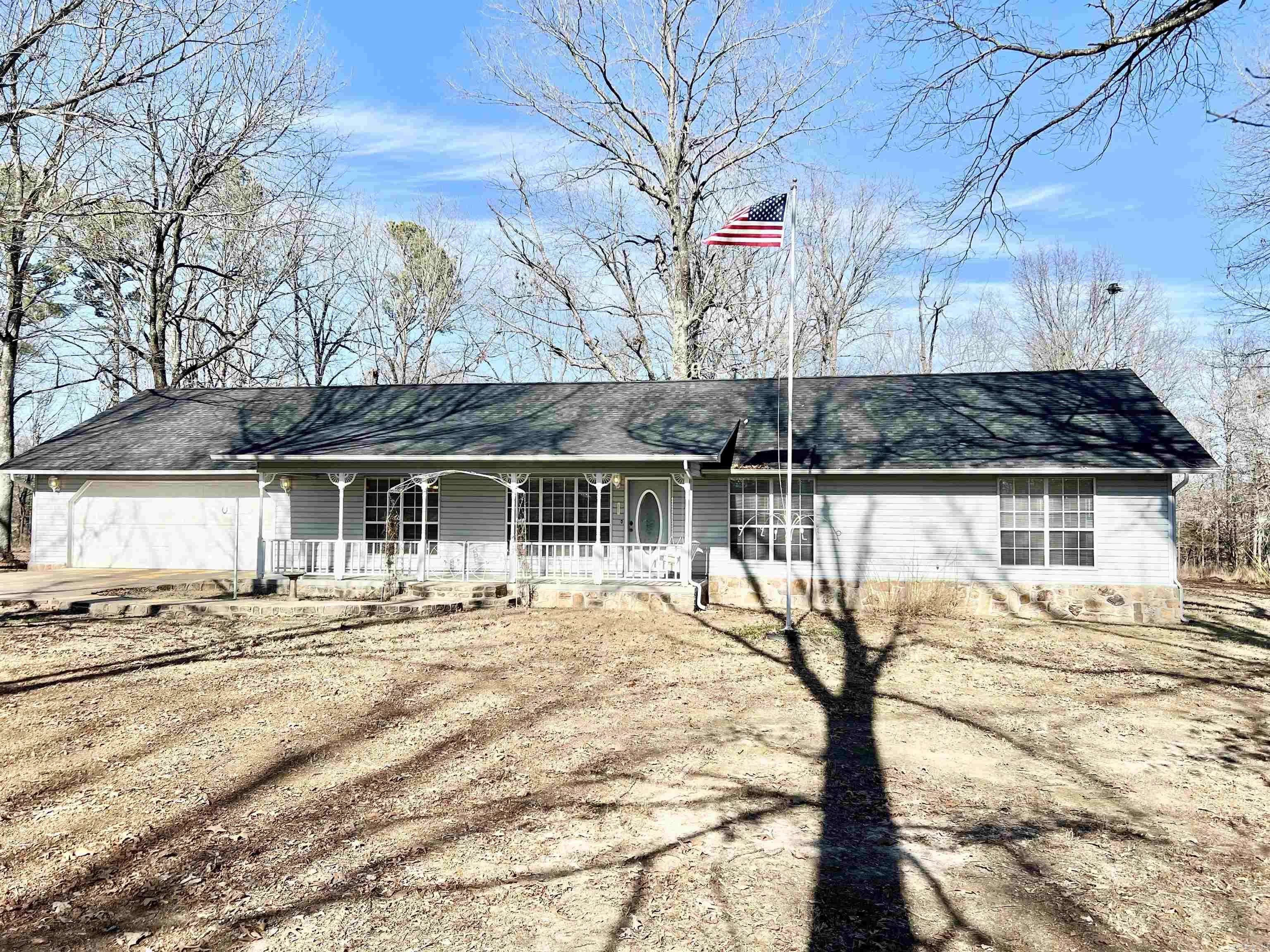 Marshall, AR 72650,410 Davis Creek Rd.