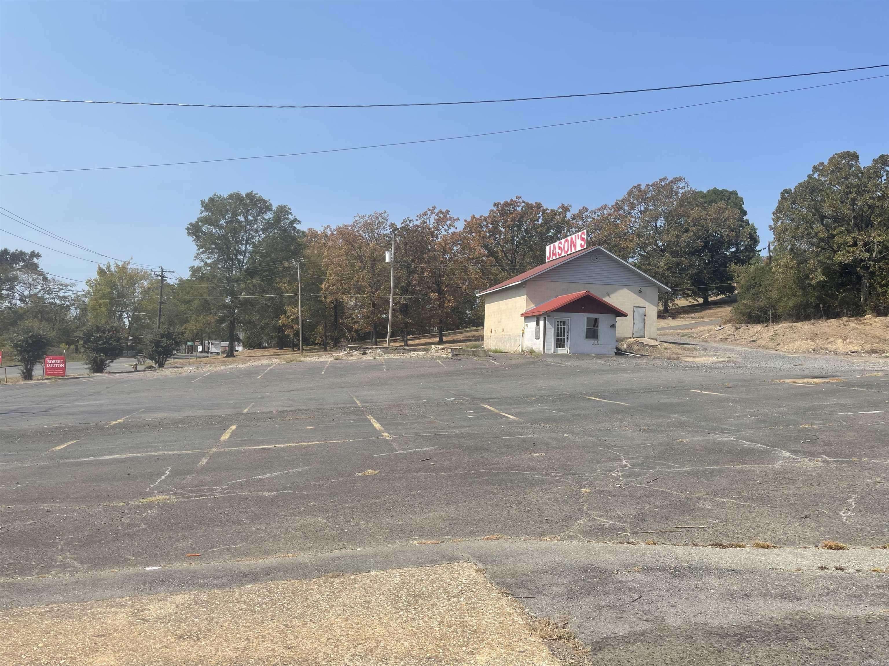 Hot Springs, AR 71913,148 Amity Road