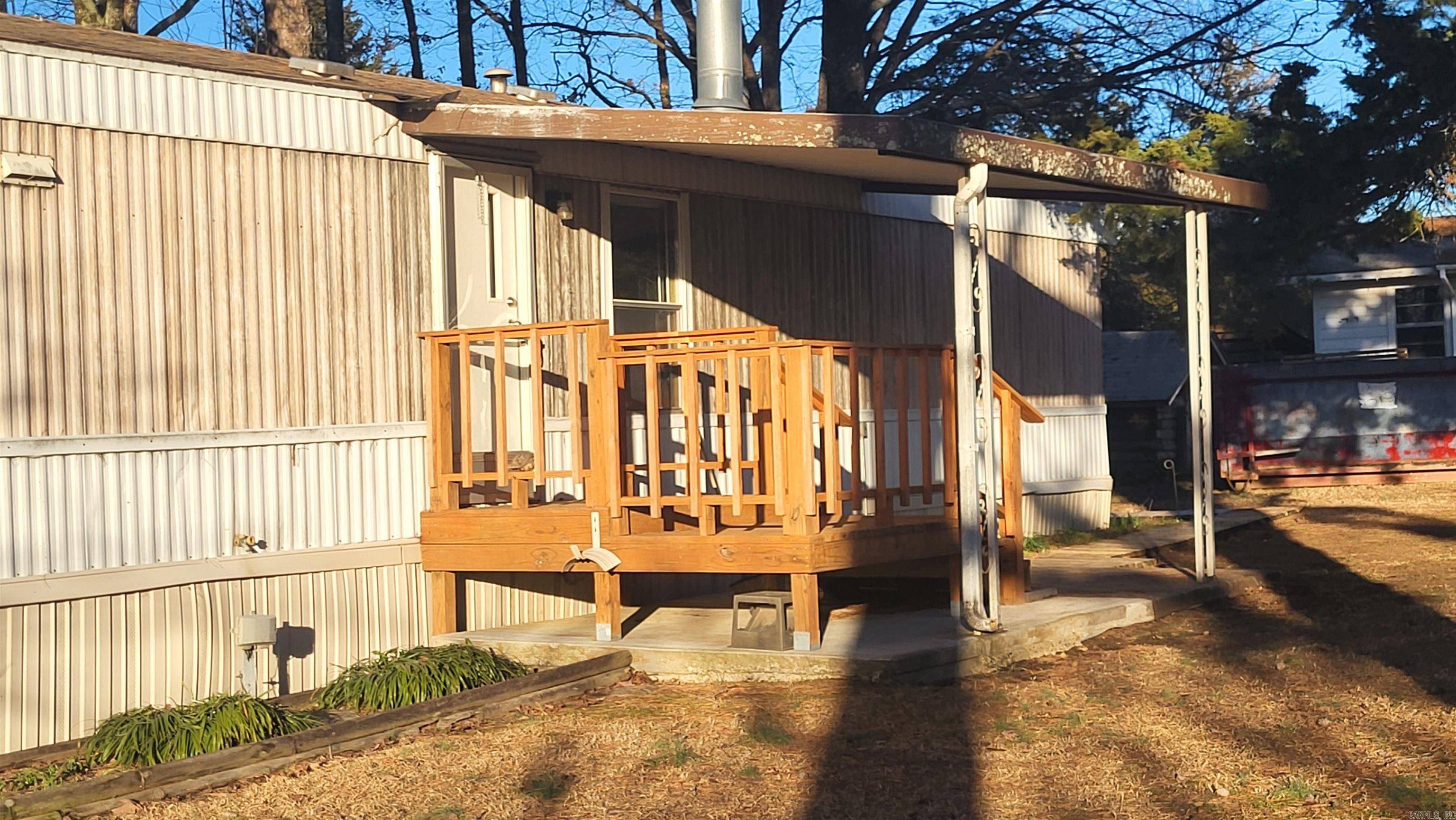 Mena, AR 71953,283 Polk Road 123