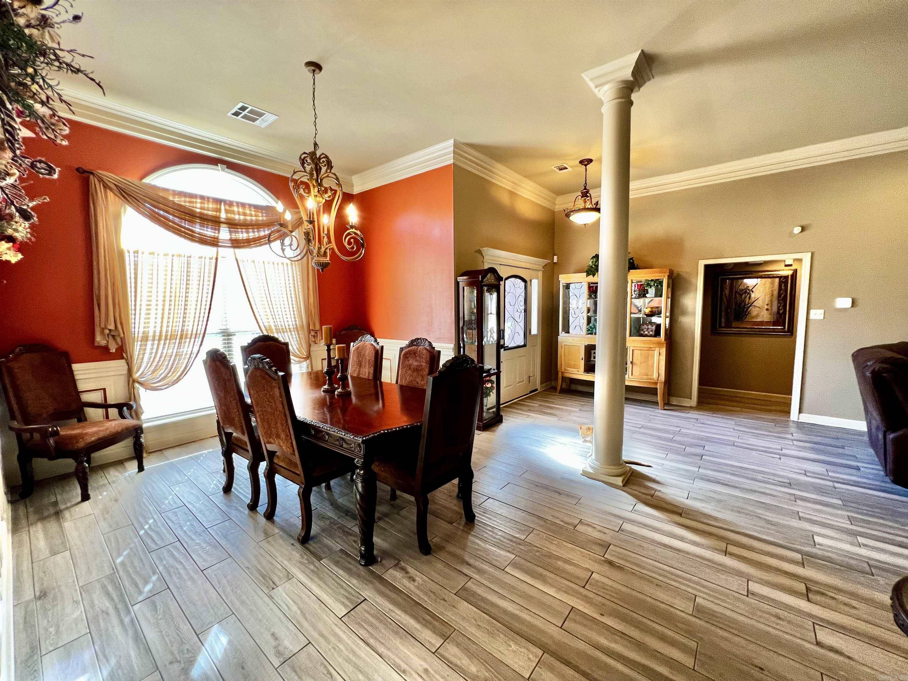 Maumelle, AR 72113,148 Summit Valley Circle