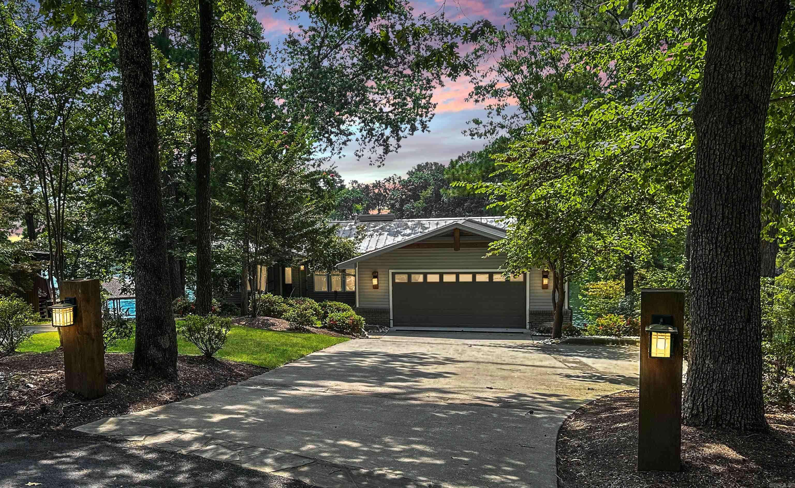 Hot Springs, AR 71913,164 Sammie Cove