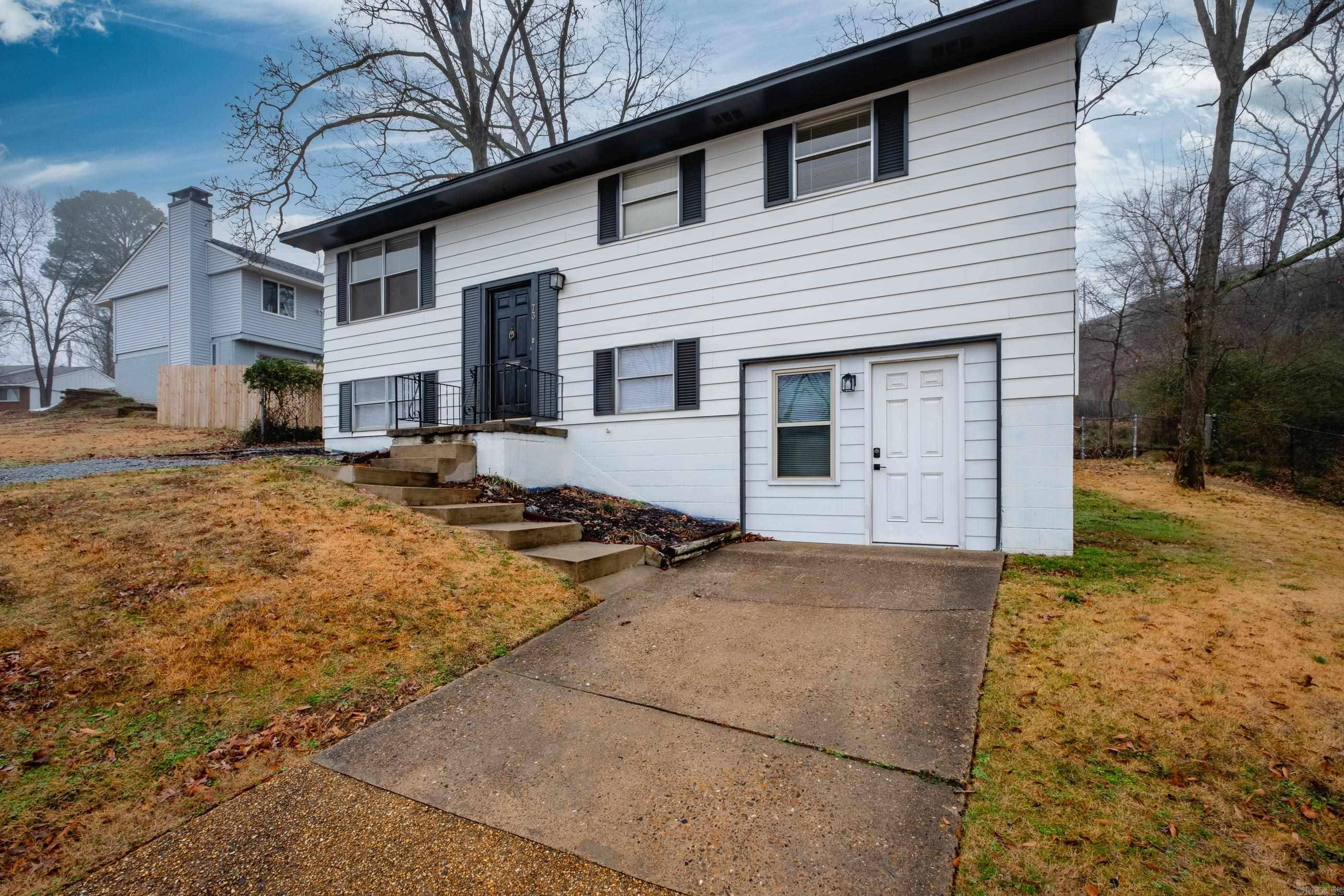 Little Rock, AR 72227,73 White Oak Lane1