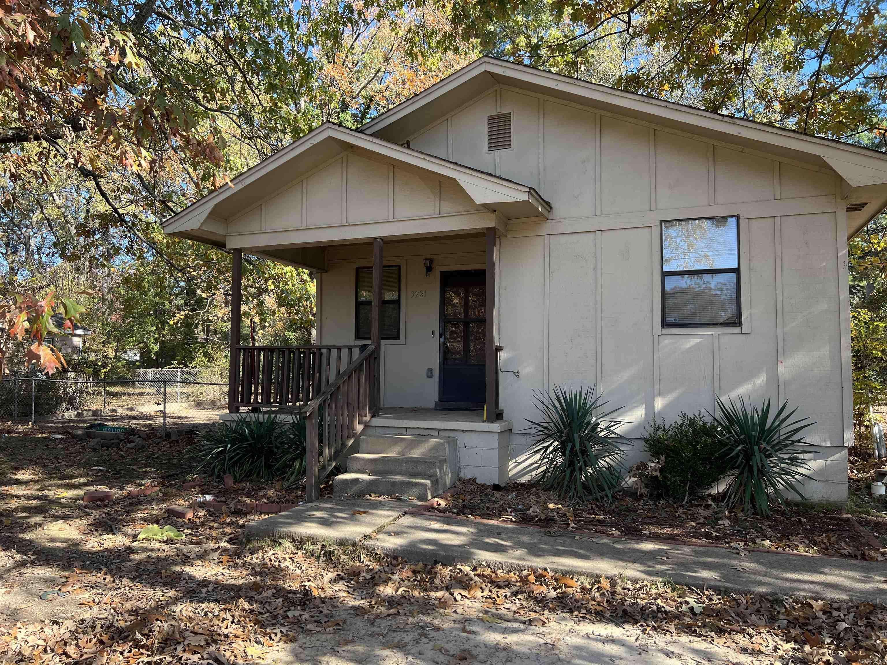 Little Rock, AR 72204,3221 Longcoy Street