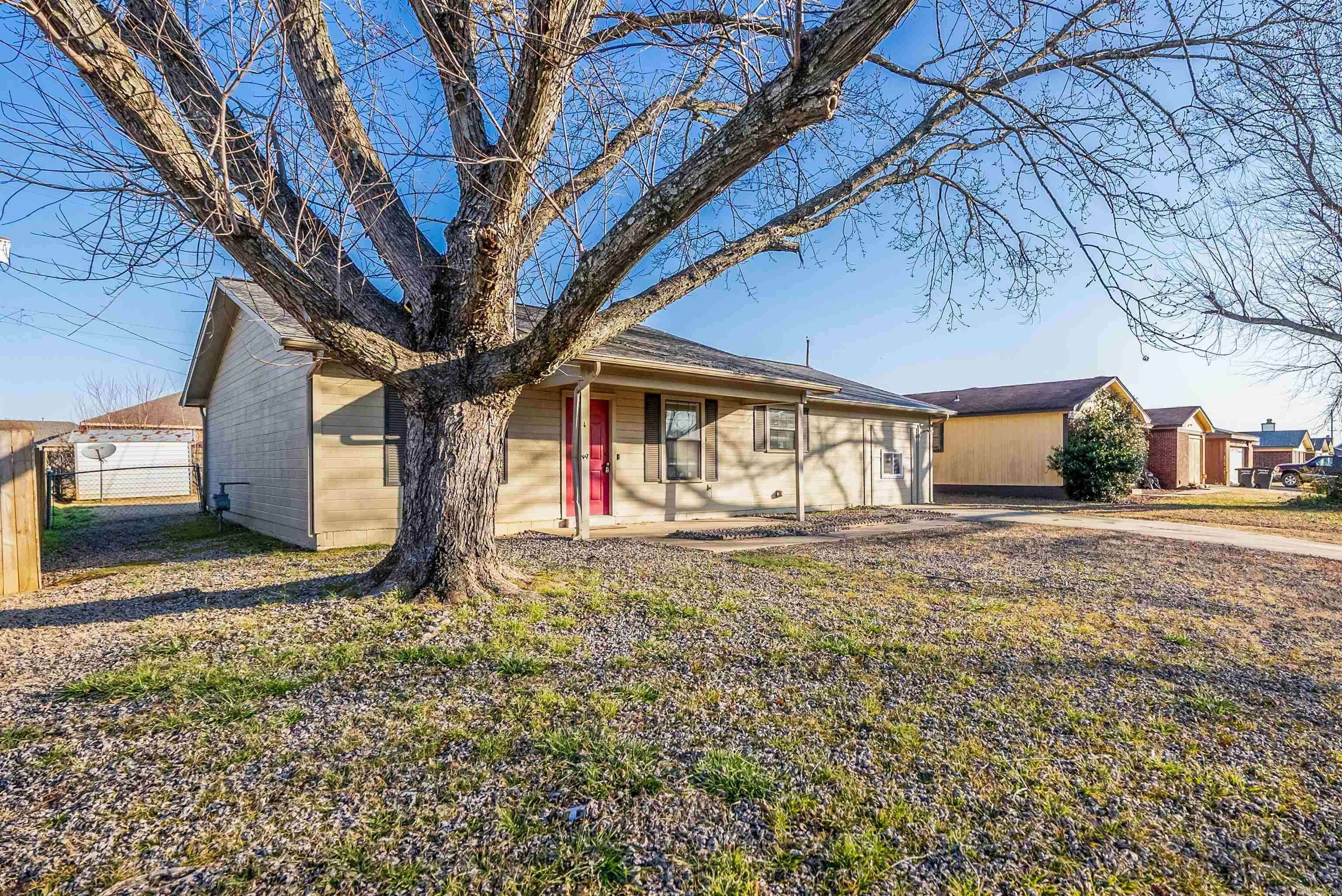 Jacksonville, AR 72076-6249,1002 Latigo Trail