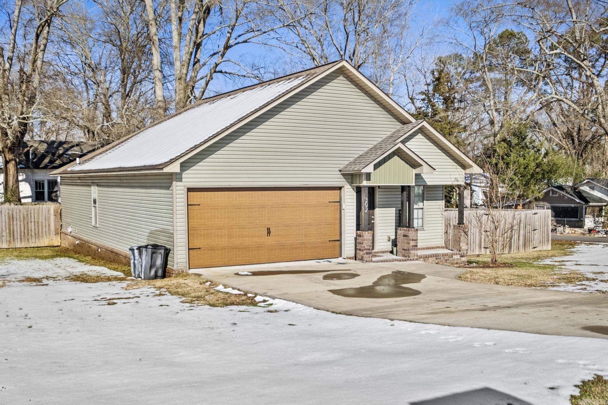 Sheridan, AR 72150,302 West 6th St