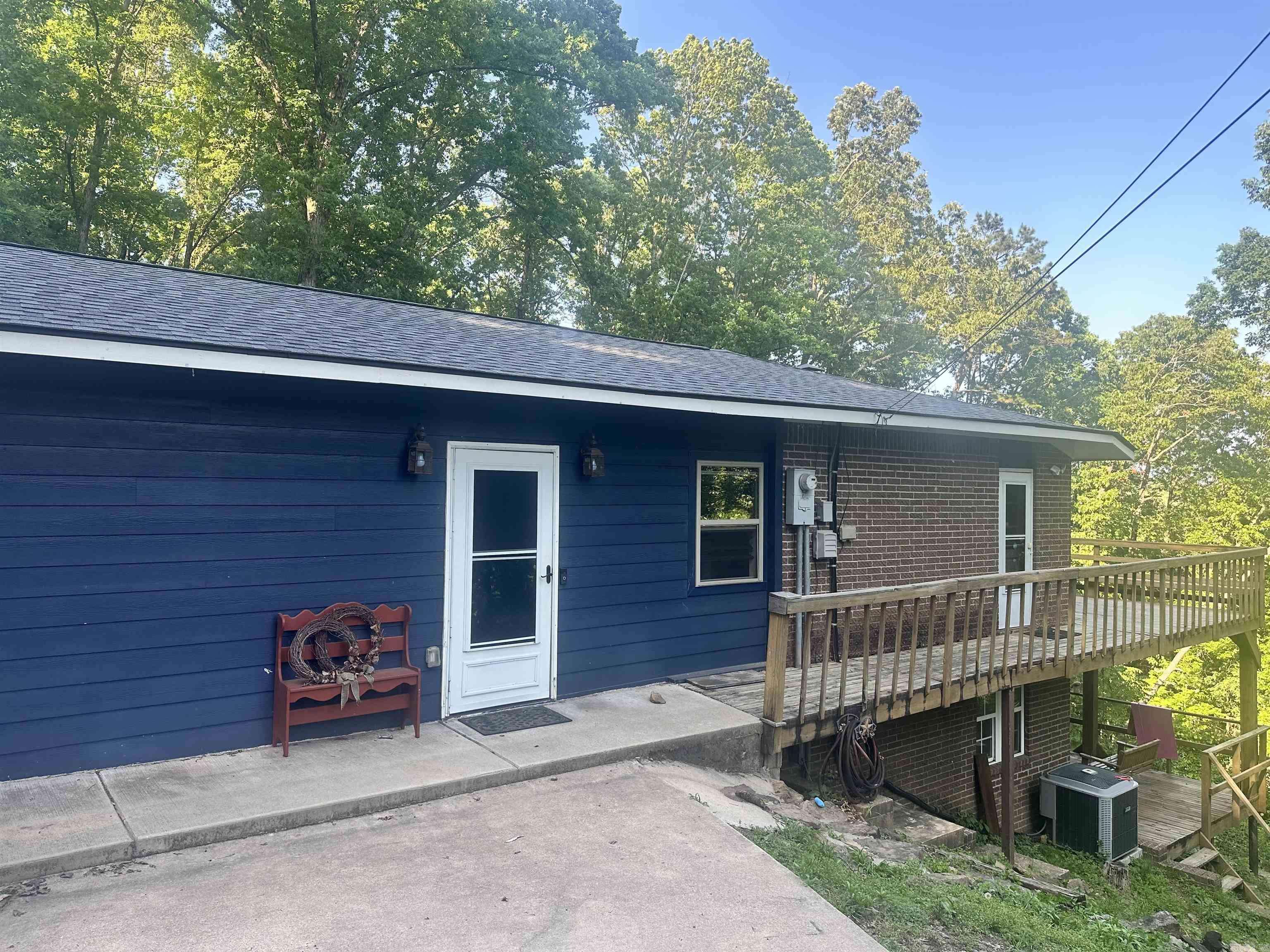 Russellville, AR 72802,Address not disclosed